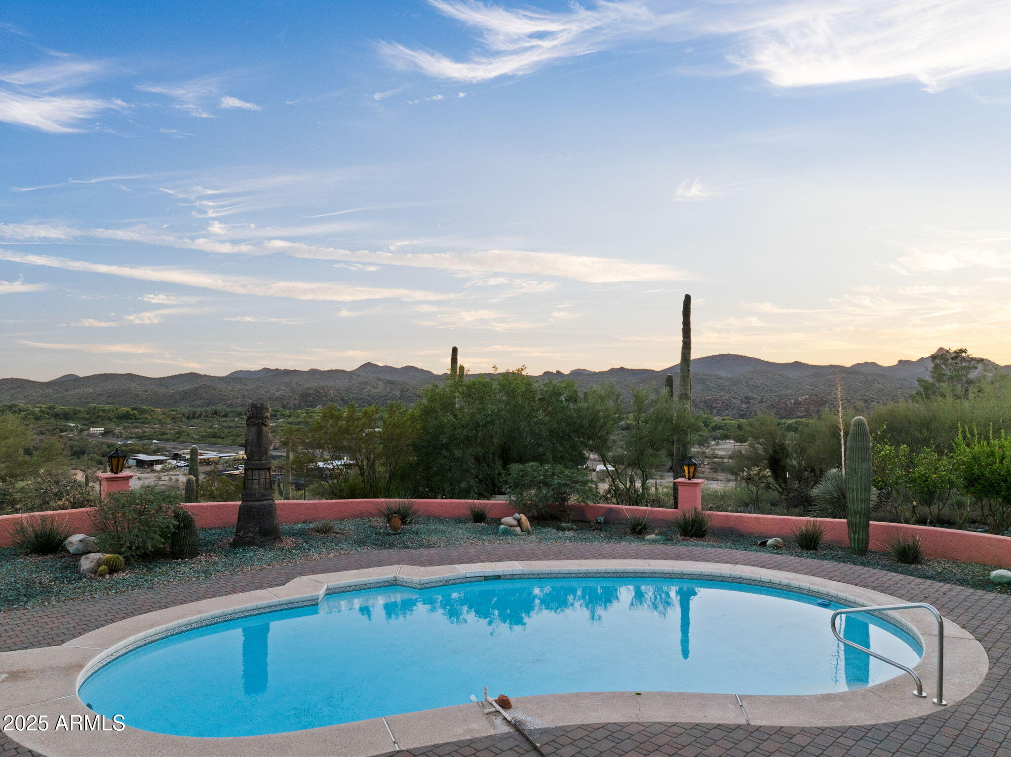 Wickenburg, Arizona, 85390, United States, 2 Bedrooms Bedrooms, ,2 BathroomsBathrooms,Residential,For Sale,1992759