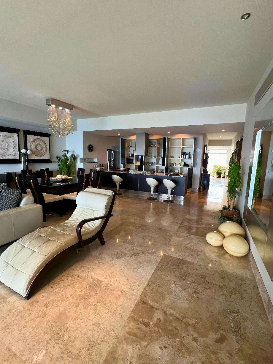 Puerto Vallarta, Jalisco, 48390, Mexico, 3 Bedrooms Bedrooms, ,3 BathroomsBathrooms,Residential,For Sale,1917798