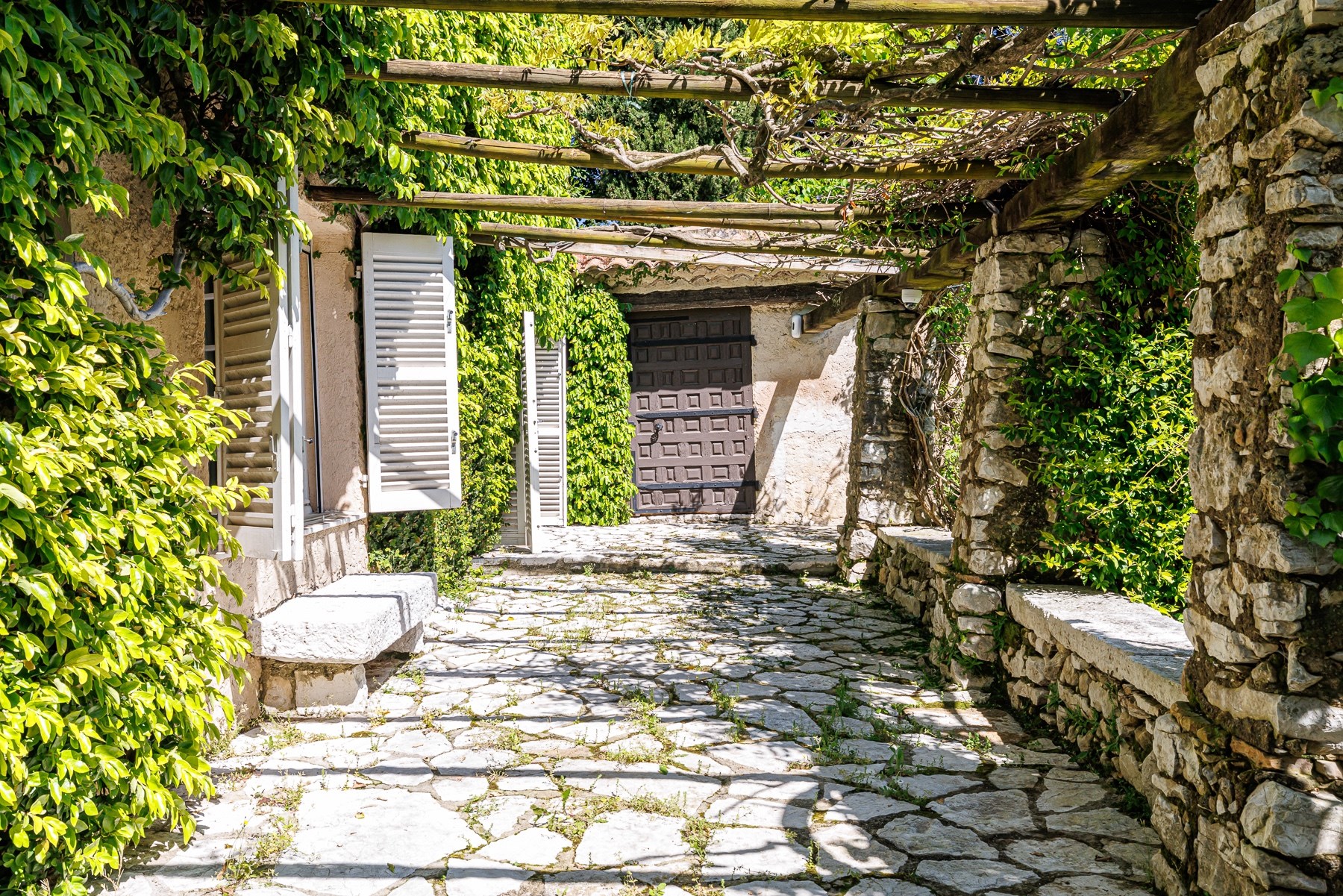  Vence, renovated 18th century estate for sale with one hectare of landscaped gr… - 物件實景