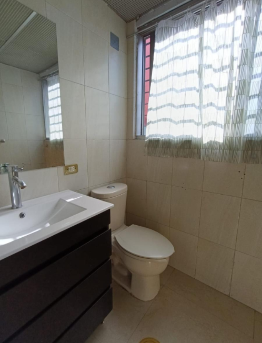 Gustavo A. Madero, Ciudad de México, 07300, Mexico, 4 Bedrooms Bedrooms, ,3 BathroomsBathrooms,Residential,For Sale,1723772