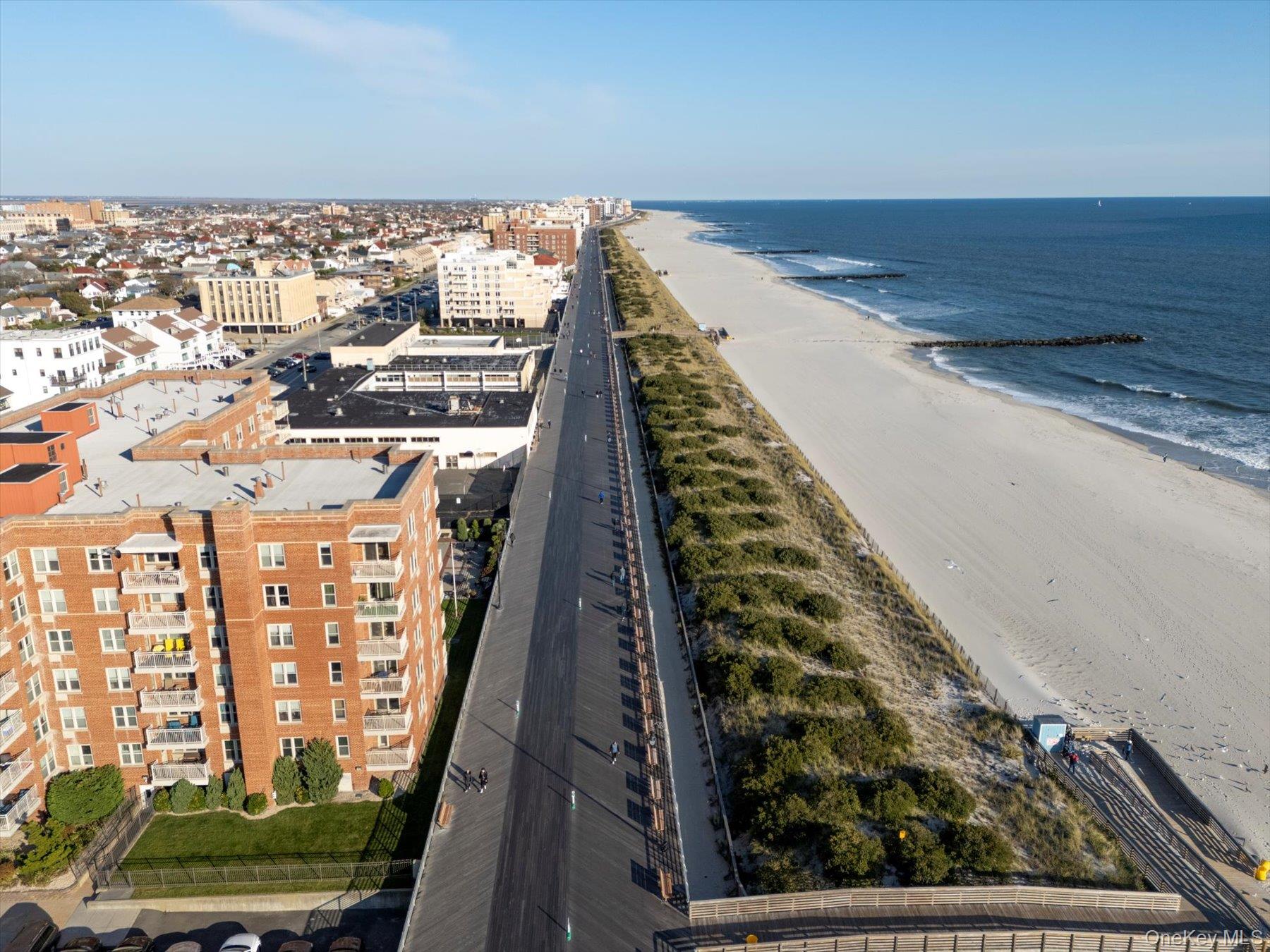 Long Beach, New York, 11561, United States, 1 Bedroom Bedrooms, ,1 BathroomBathrooms,Residential,For Sale,1987693