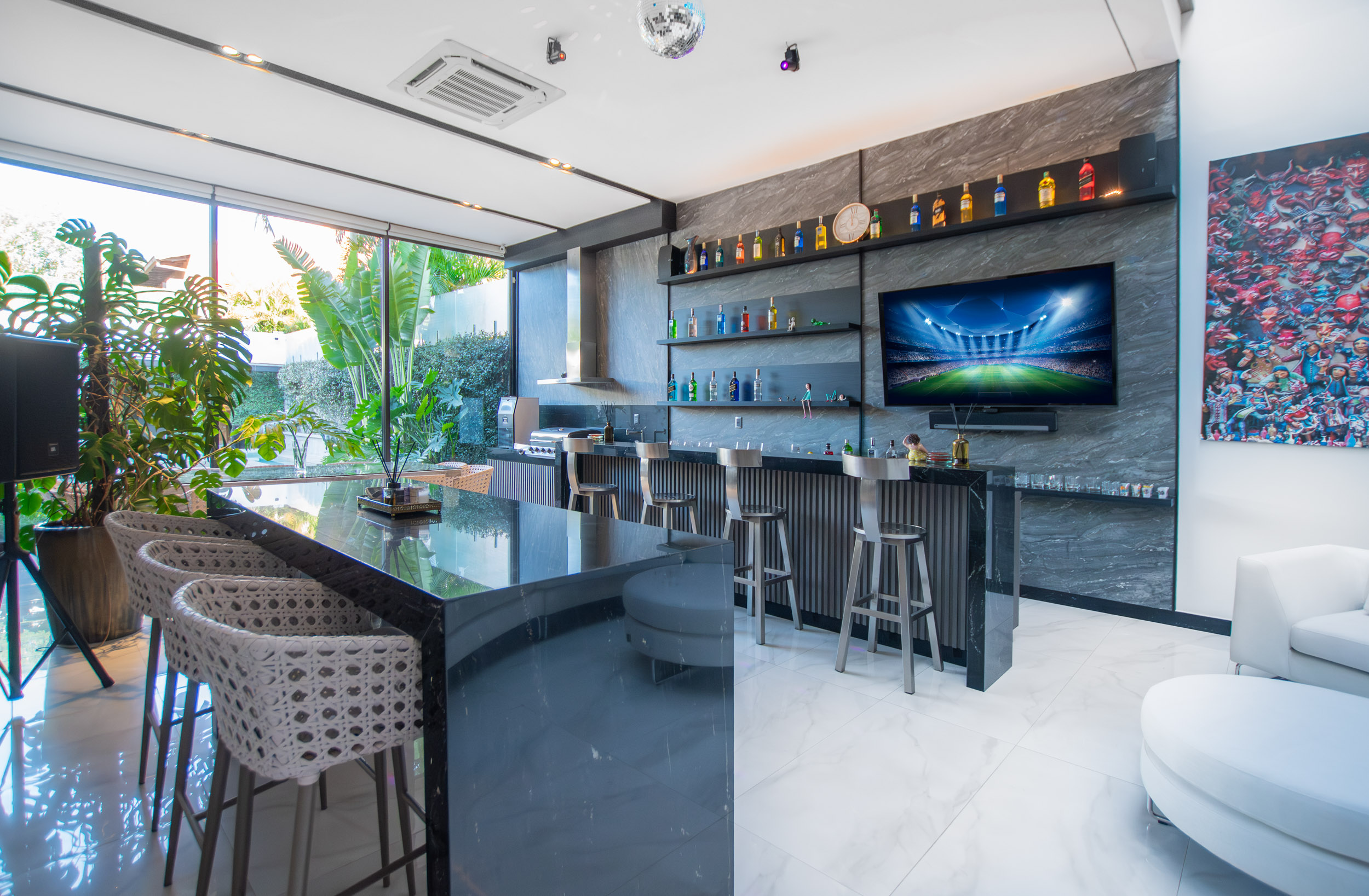  Exclusive Fully Furnished 4-Bedroom En-Suite Residence - 物件實景