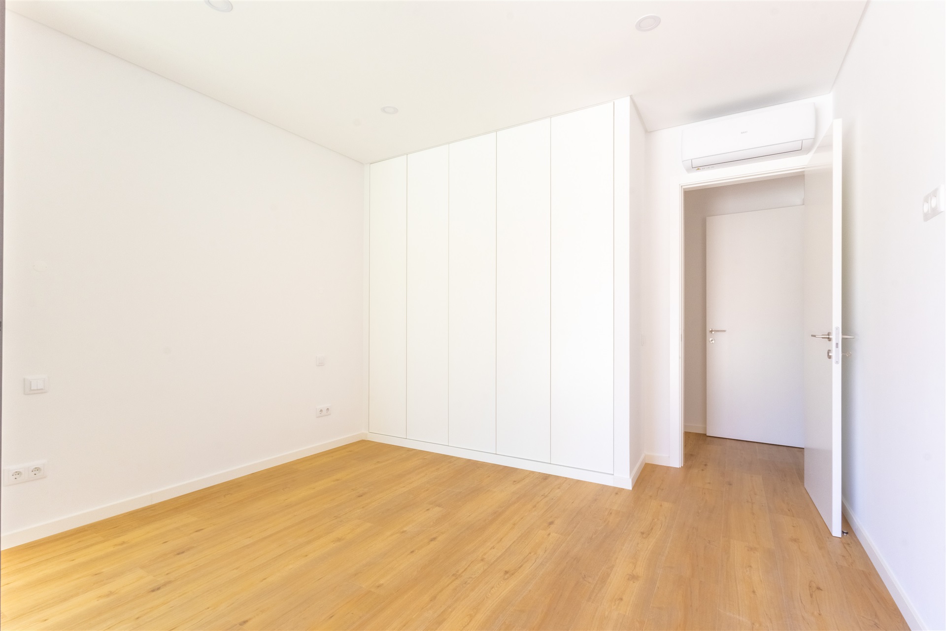  Flat, 2 bedrooms, for Sale - 物件實景