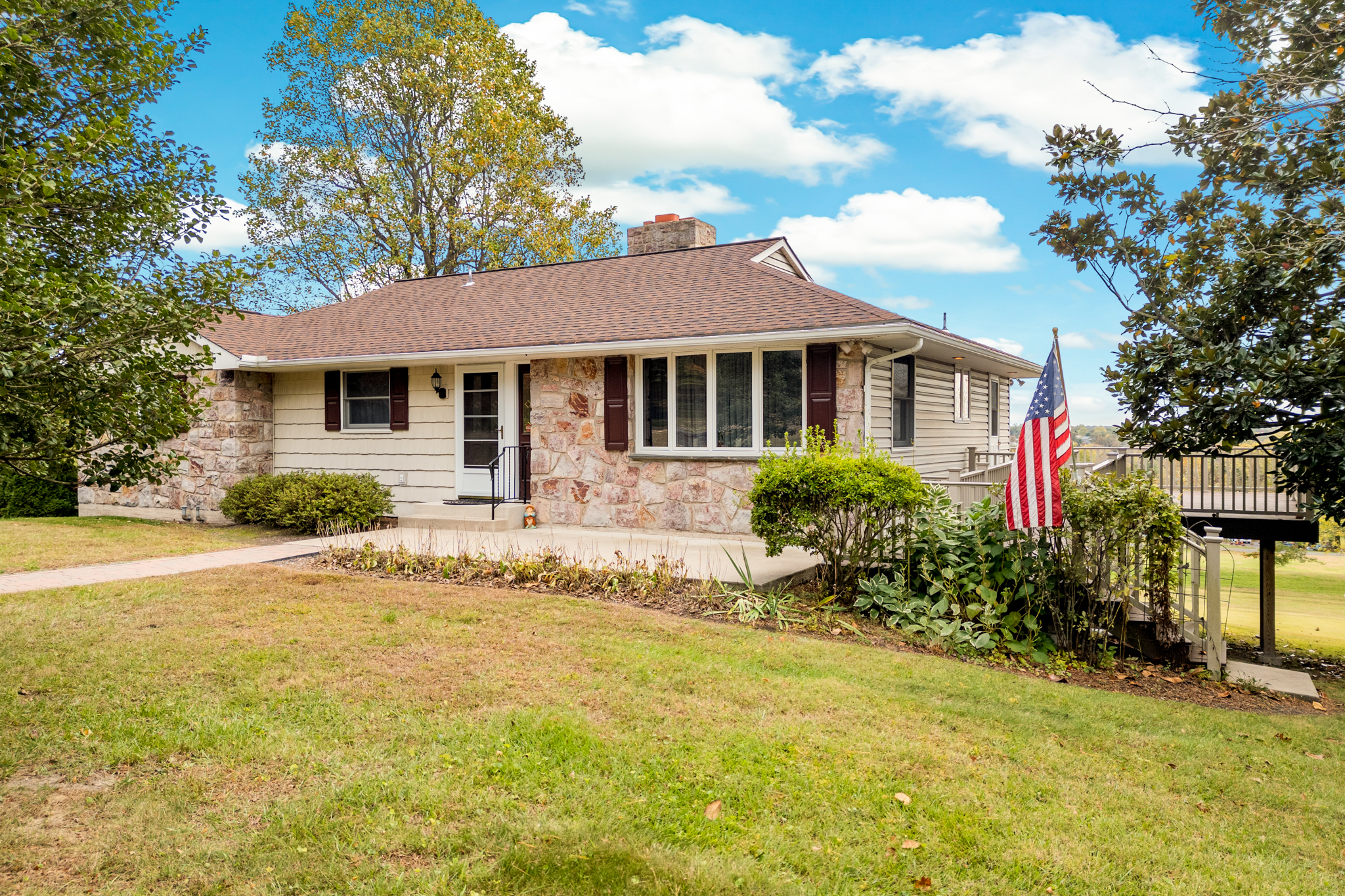 TELFORD, Pennsylvania, 18969, United States, 3 Bedrooms Bedrooms, ,2 BathroomsBathrooms,Residential,For Sale,1983098