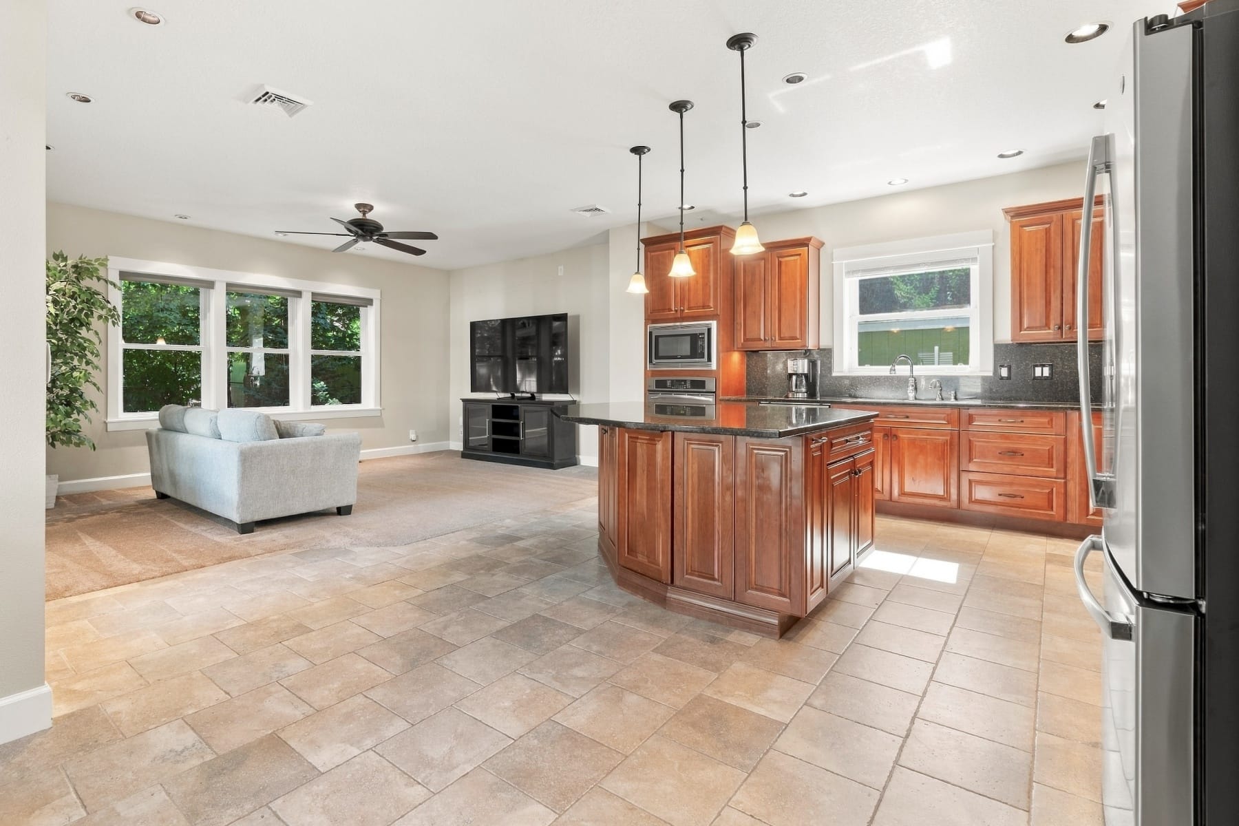  16294 PARKER RD Lake Oswego, OR 97035 - 物件實景