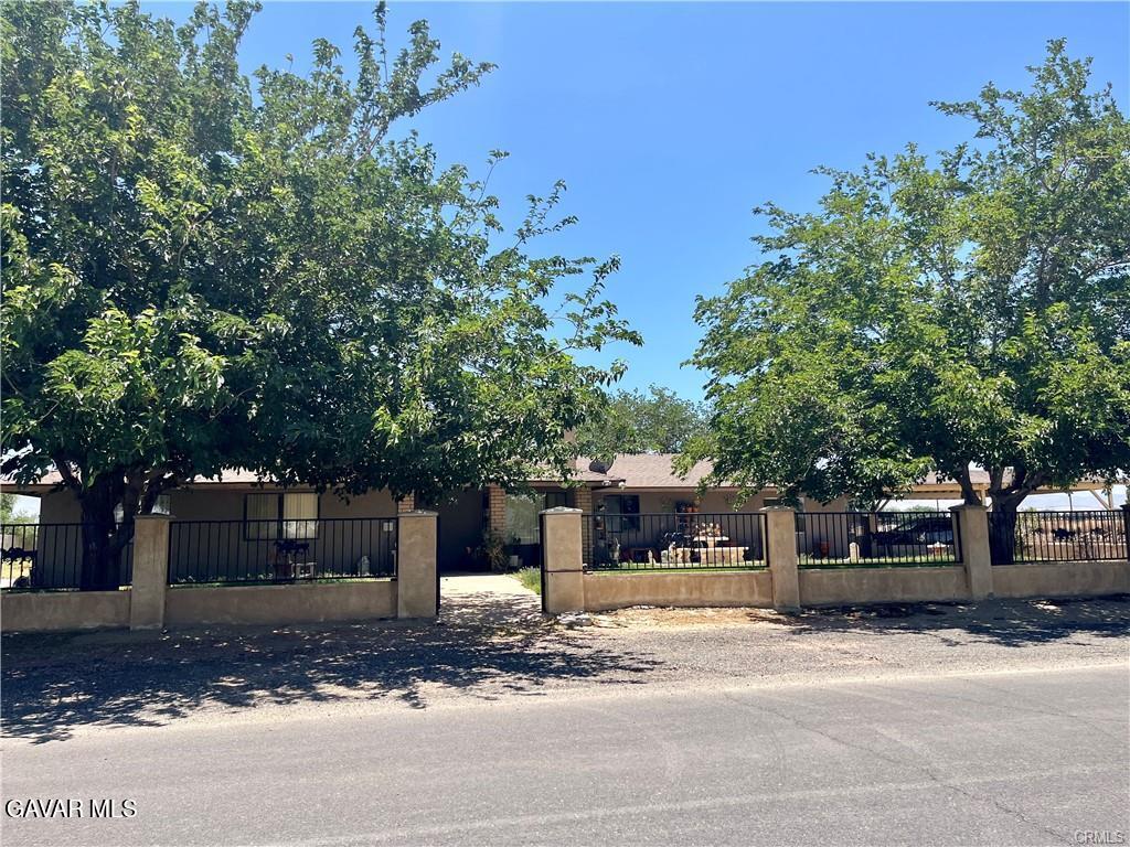 Palmdale, California, 93591, United States, 3 Bedrooms Bedrooms, ,2 BathroomsBathrooms,Residential,For Sale,1899307