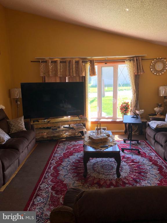 Philadelphia, Pennsylvania, 19115, United States, 4 Bedrooms Bedrooms, ,3 BathroomsBathrooms,Residential,For Sale,1913362
