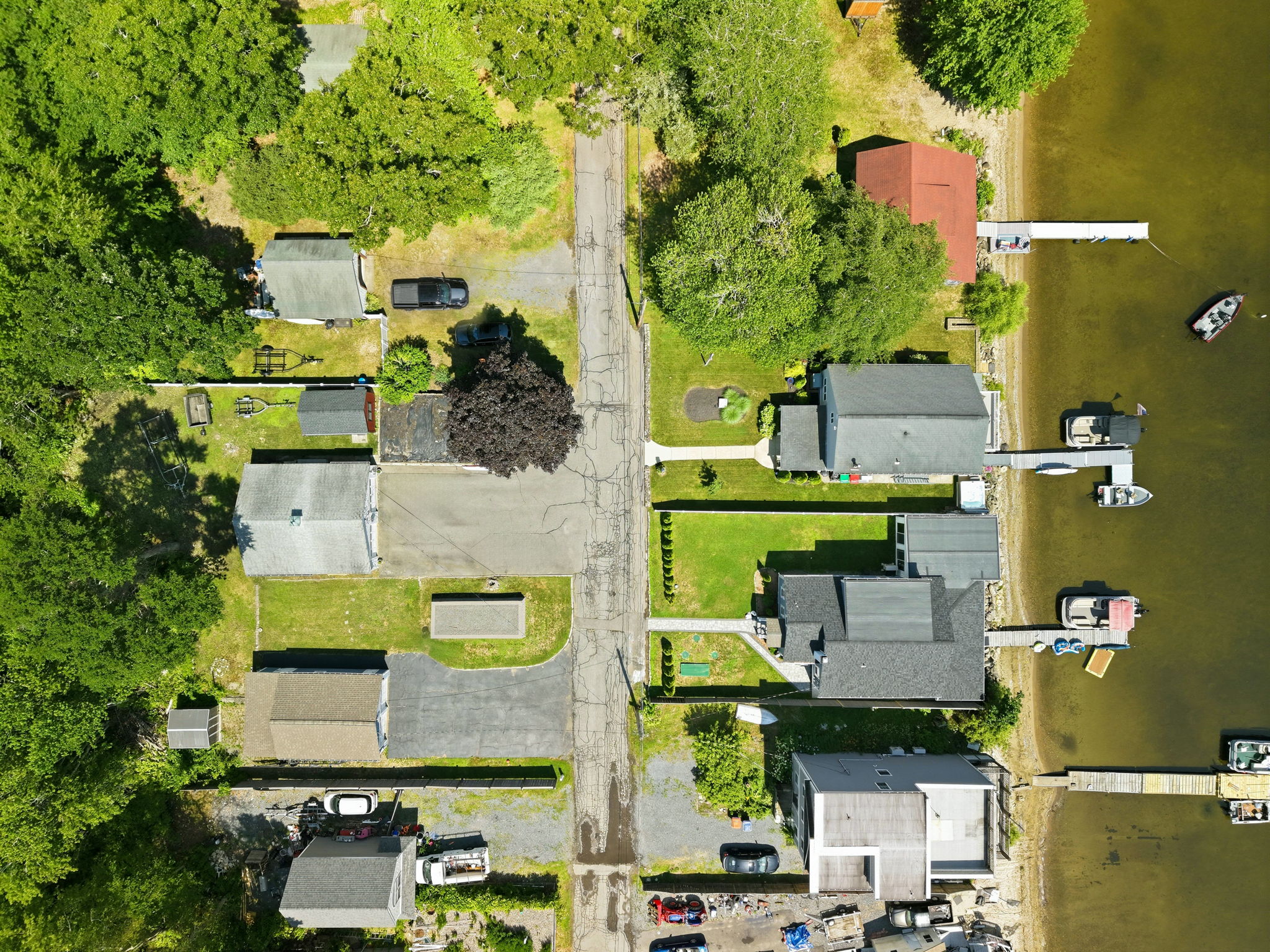  145 Staples Shore Rd, Lakeville - 物件實景