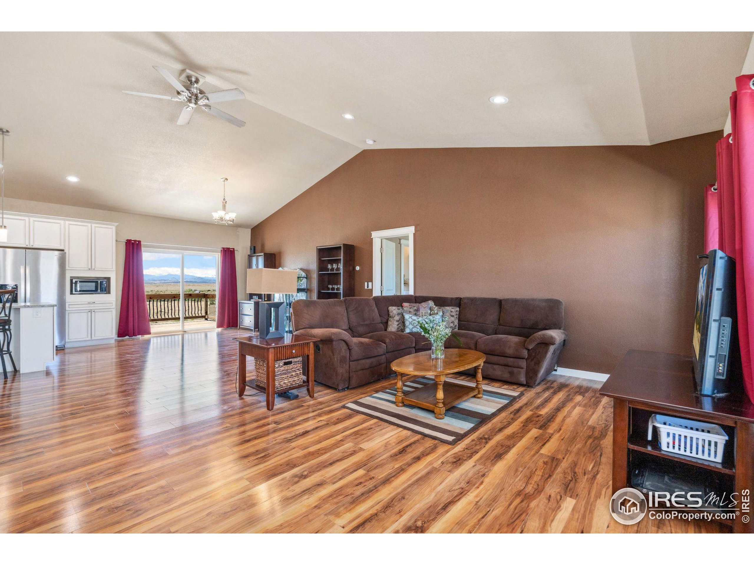 Wellington, Colorado, 80549, United States, 5 Bedrooms Bedrooms, ,3 BathroomsBathrooms,Residential,For Sale,1960485