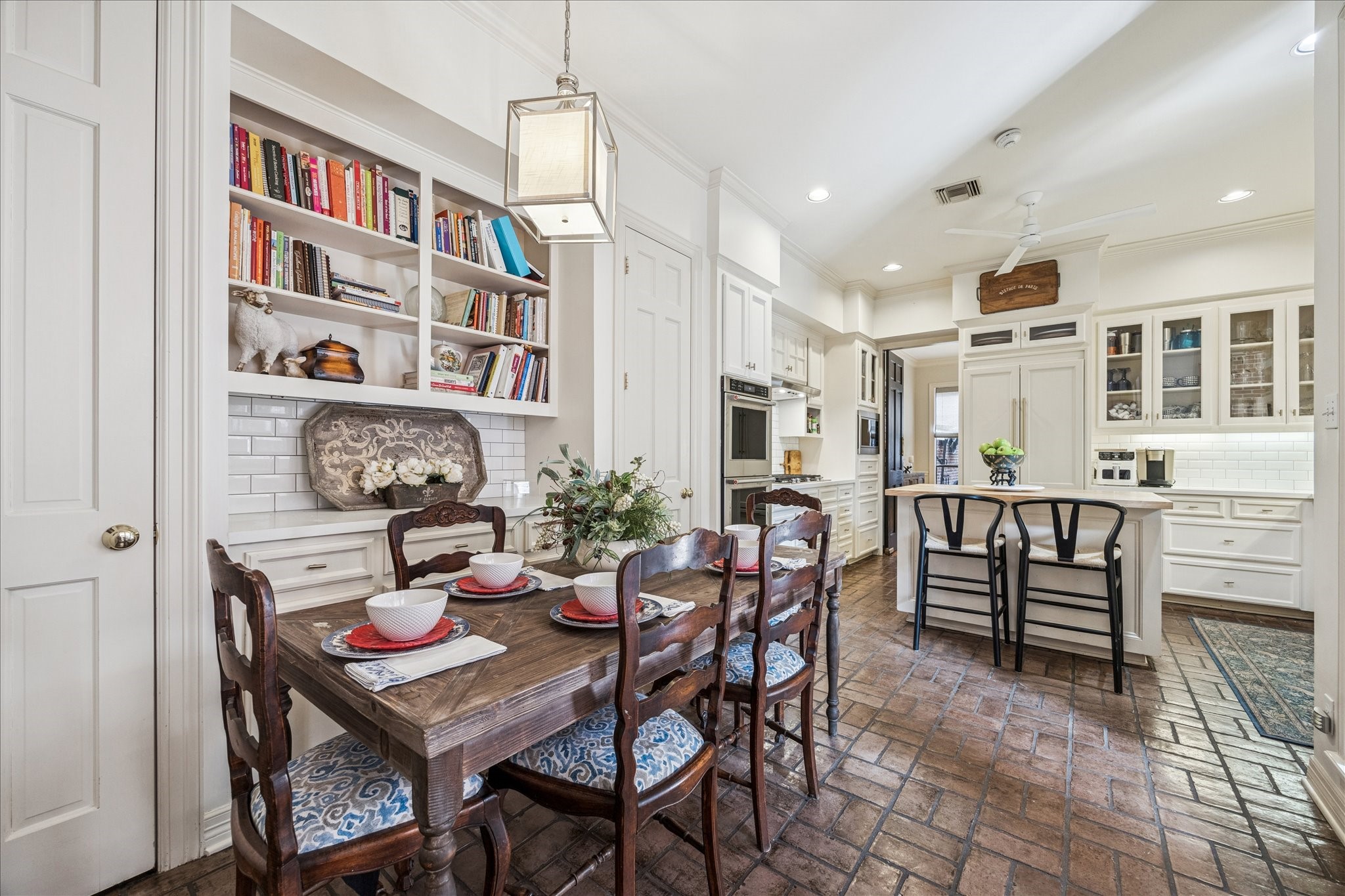  4832 Post Oak Timber Drive - 物件實景