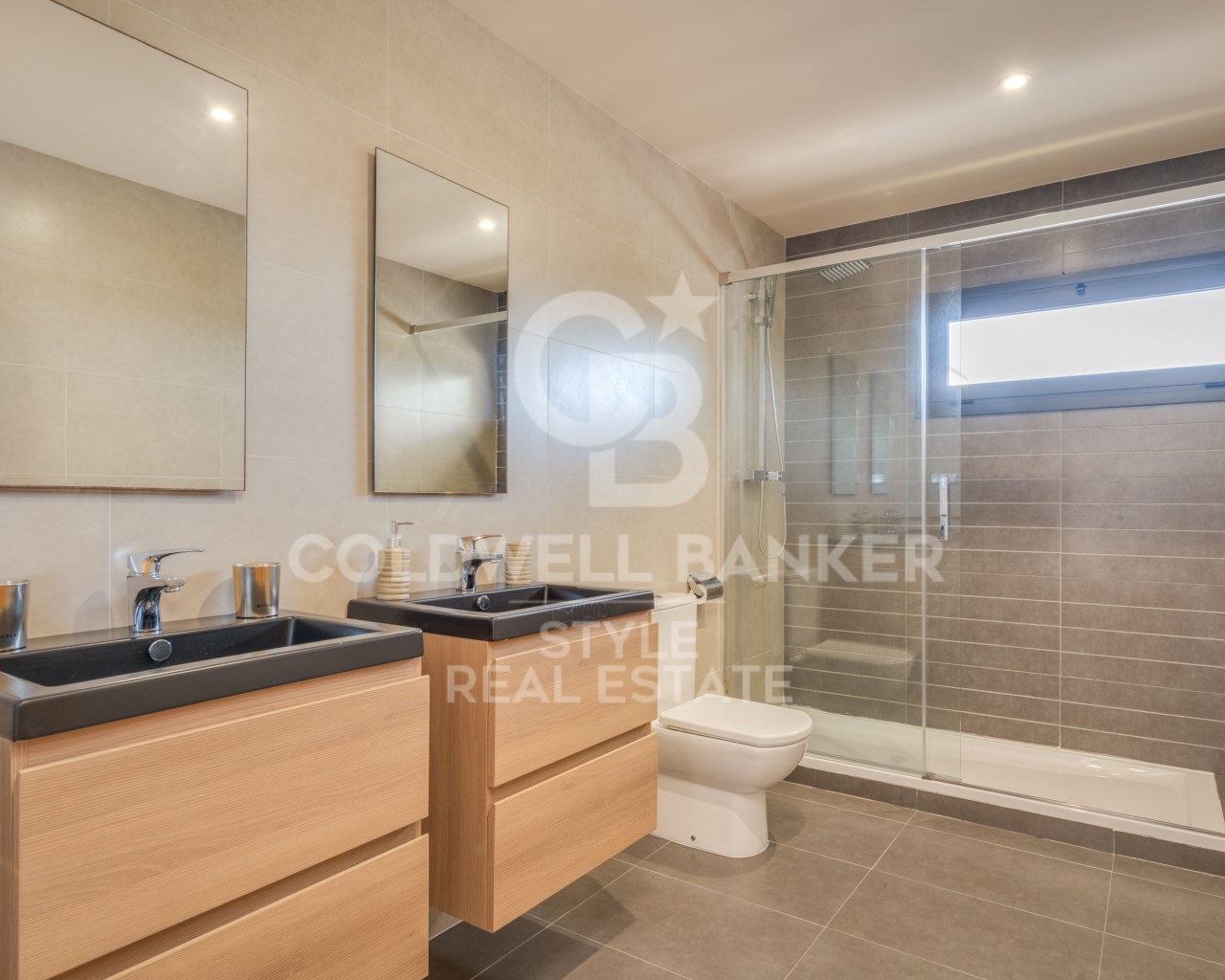 Matadepera, Catalonia, ES, 5 Bedrooms Bedrooms, ,2 BathroomsBathrooms,Residential,For Sale,1720795
