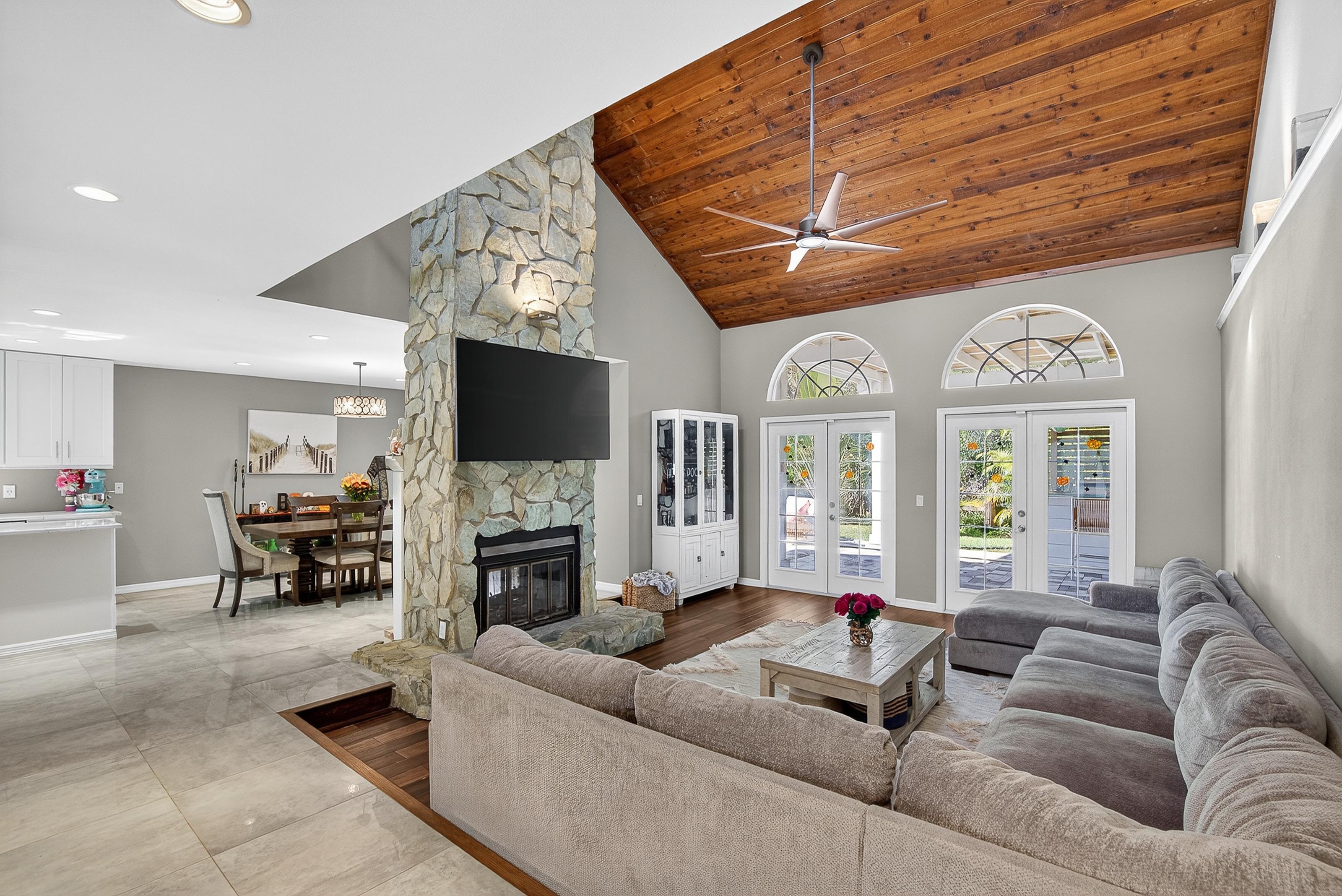 Wimauma, Florida, 33598, United States, 3 Bedrooms Bedrooms, ,3 BathroomsBathrooms,Residential,For Sale,1983978