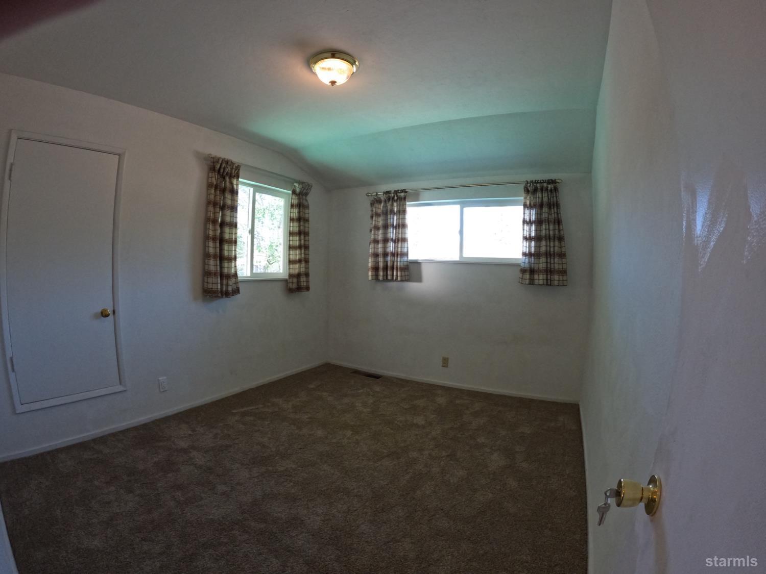 South Lake Tahoe, California, 96150, United States, 3 Bedrooms Bedrooms, ,3 BathroomsBathrooms,Residential,For Sale,1895450