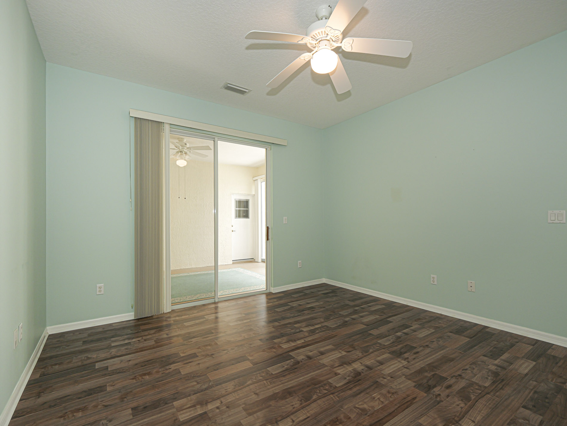  7652 15th Street, Vero Beach, FL, 32966 - 物件實景