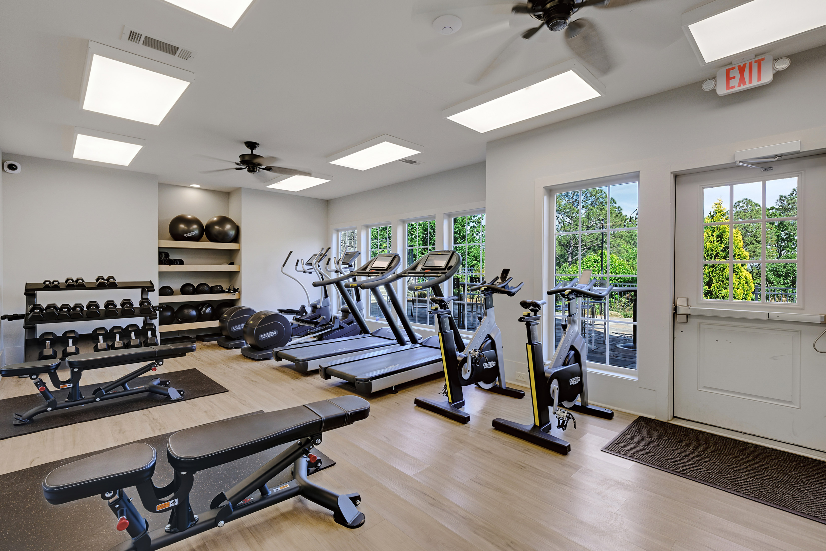  Beautifully Upgraded End Unit Townhome in the Heart of Vinings - 物件實景
