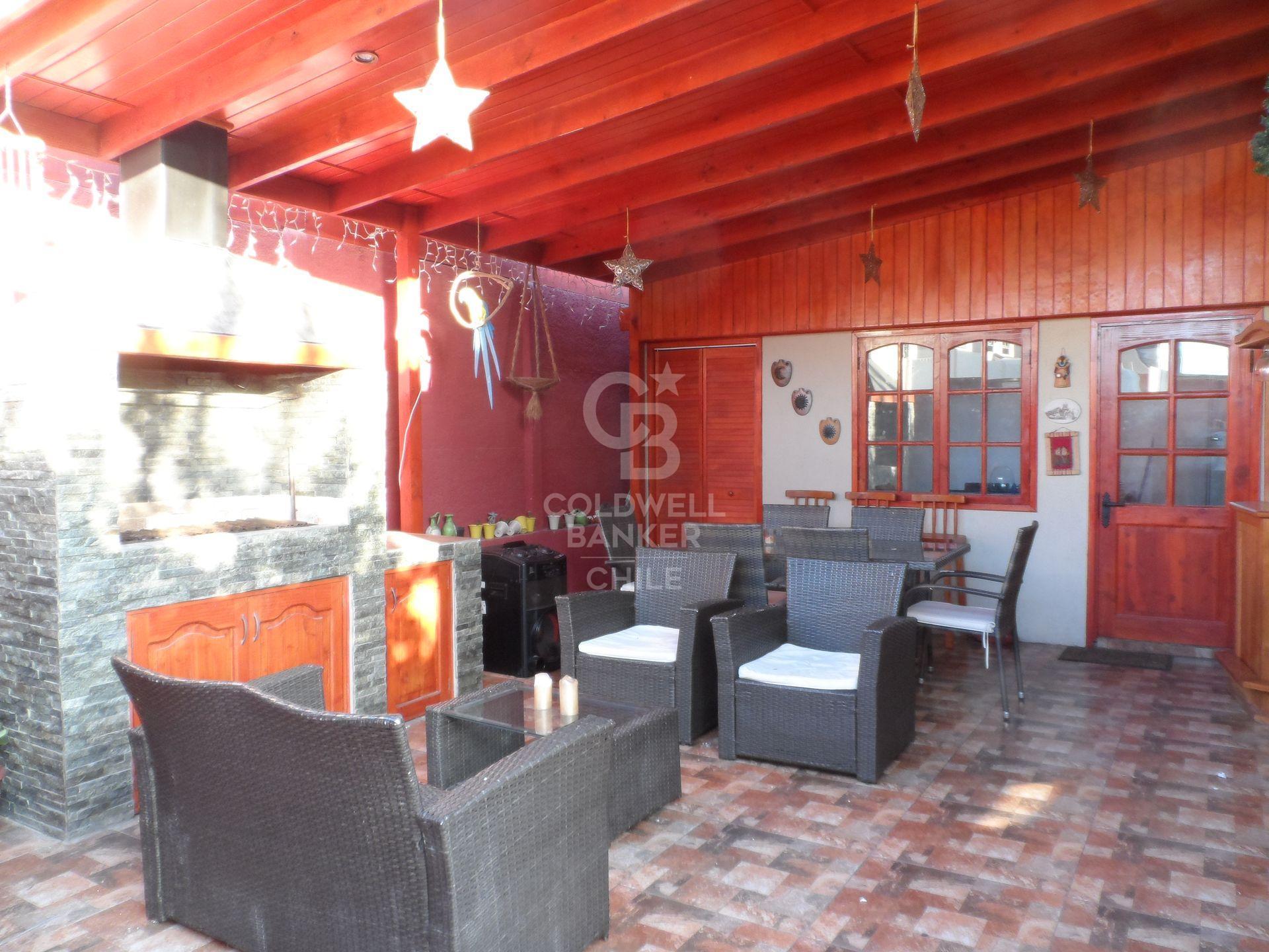 Antofagasta, Chile, 4 Bedrooms Bedrooms, ,2 BathroomsBathrooms,Residential,For Sale,1877161