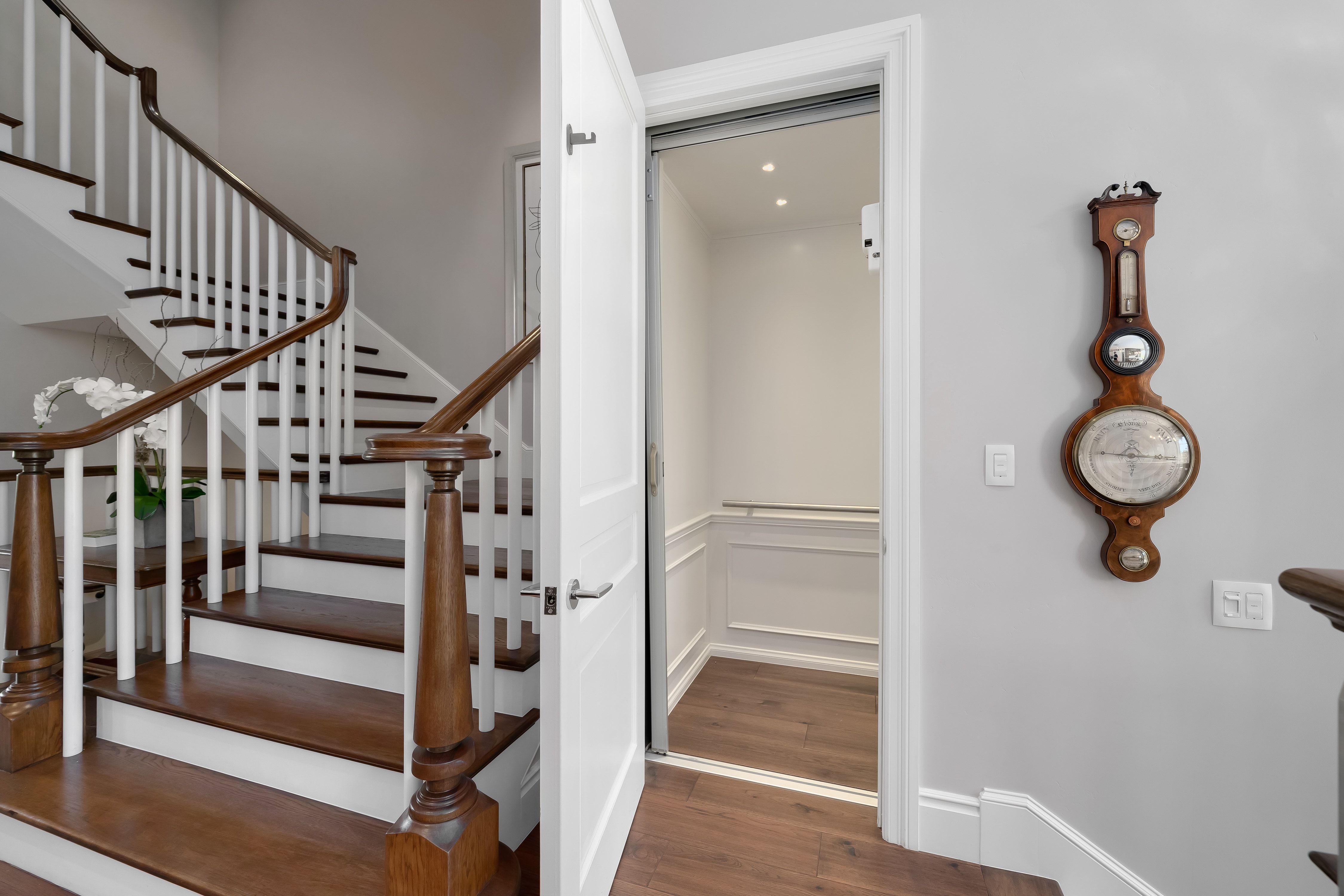  Classic Brownstone Architecture Meets Sophisticated Contemporary Living - 物件實景