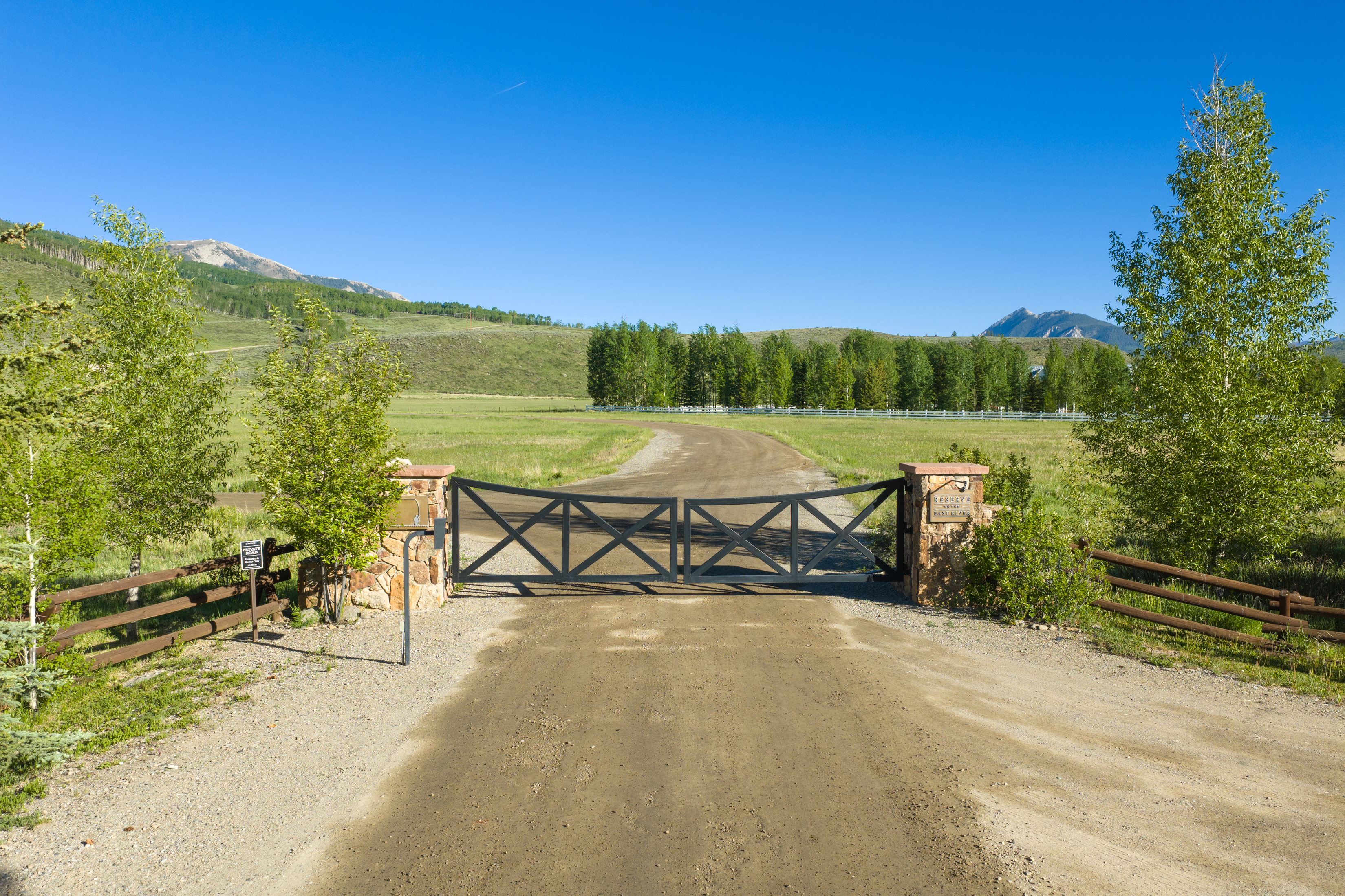  2177 Aspen Mountain Road - 物件實景