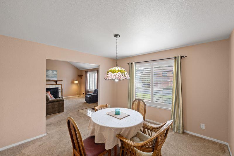 Marina, California, 93933, United States, 3 Bedrooms Bedrooms, ,2 BathroomsBathrooms,Residential,For Sale,1902407