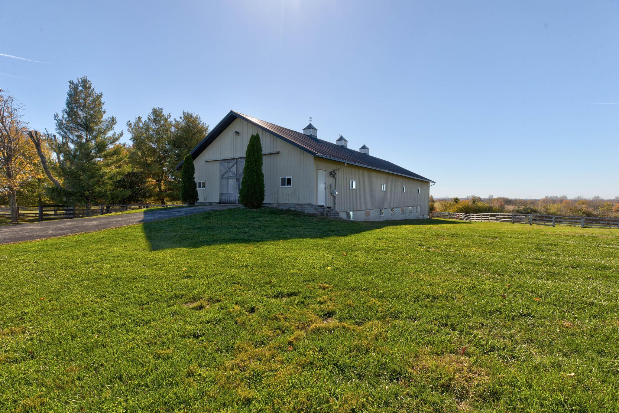 Winchester, Kentucky, 40391, United States, 3 Bedrooms Bedrooms, ,3 BathroomsBathrooms,Residential,For Sale,1992796