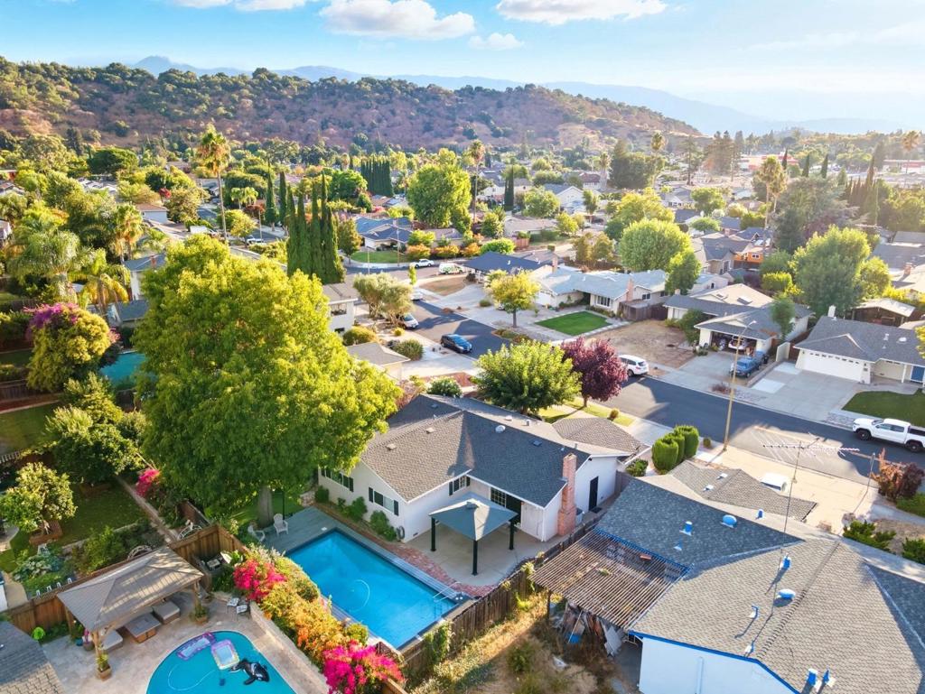 San Jose, California, 95123, United States, 3 Bedrooms Bedrooms, ,2 BathroomsBathrooms,Residential,For Sale,1975297