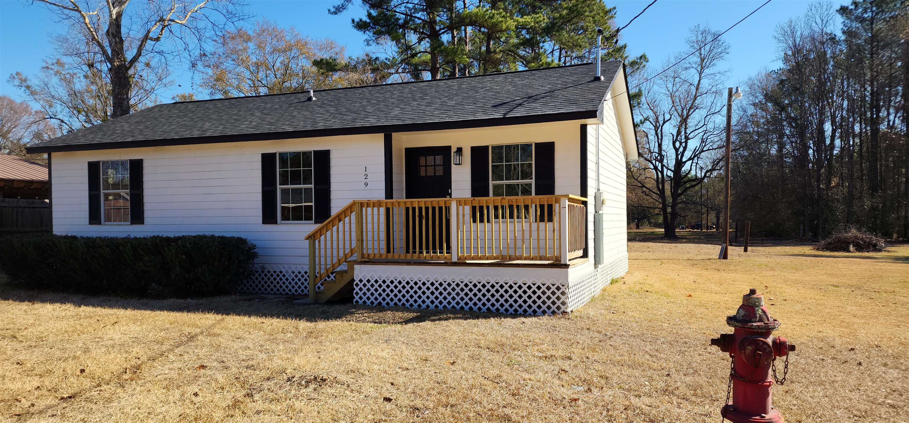 Lexie Thomas , Kirbyville, TX 75956
