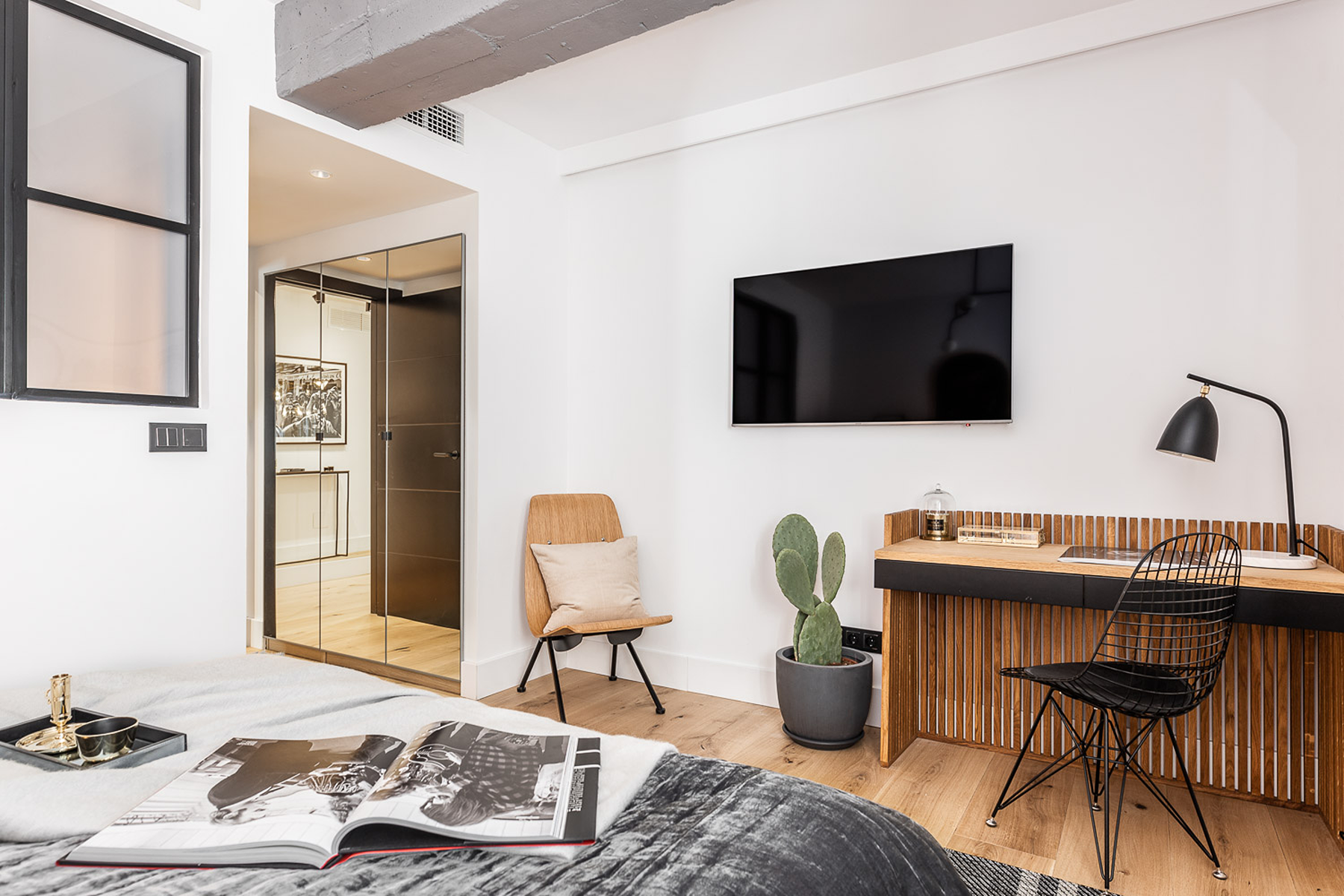  Flat of 272 m2 on a single floor with 4 suites designed by Nordic Standard - 物件實景