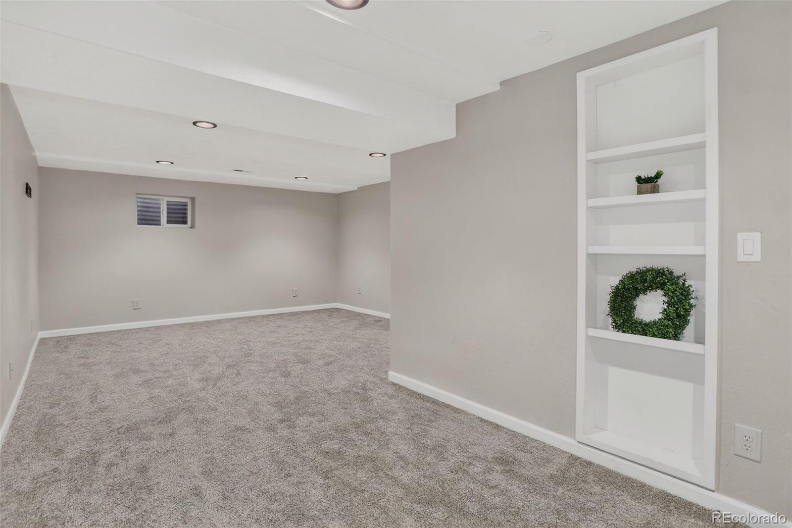 Littleton, Colorado, 80123, United States, 3 Bedrooms Bedrooms, ,1 BathroomBathrooms,Residential,For Sale,1766887