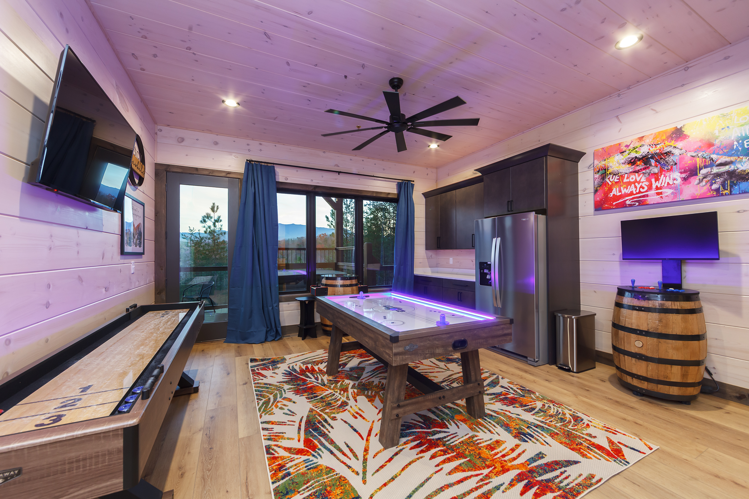 John Sevier, Tennessee, 37876, United States, 6 Bedrooms Bedrooms, ,8 BathroomsBathrooms,Residential,For Sale,2000346