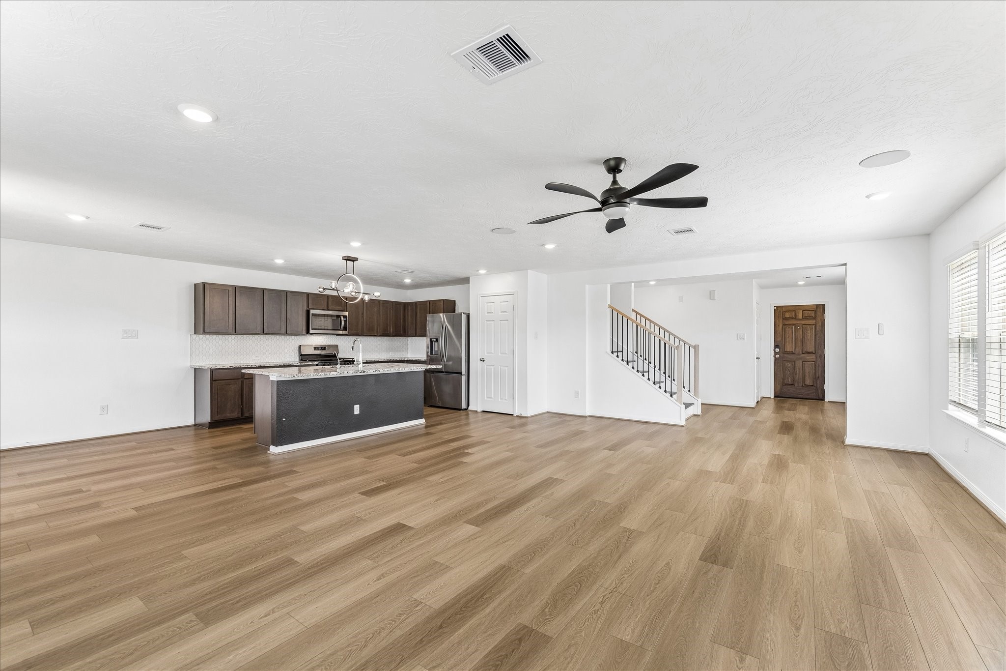  2531 Eden Ridge Way - 物件實景