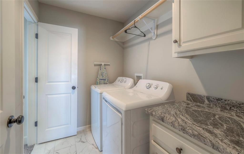 Olathe, Kansas, 66062, United States, 4 Bedrooms Bedrooms, ,4 BathroomsBathrooms,Residential,For Sale,1992047