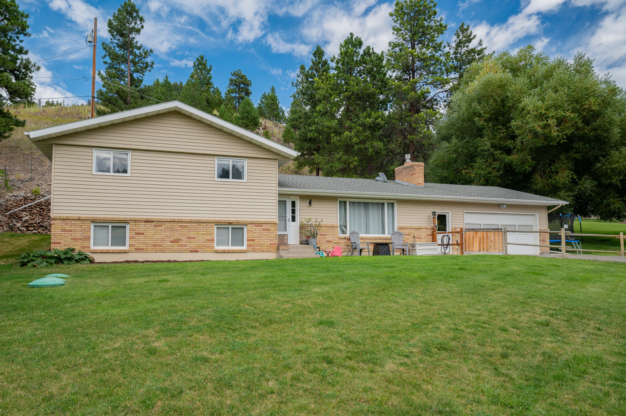 Clancy, Montana, 59634, United States, 4 Bedrooms Bedrooms, ,3 BathroomsBathrooms,Residential,For Sale,1914353