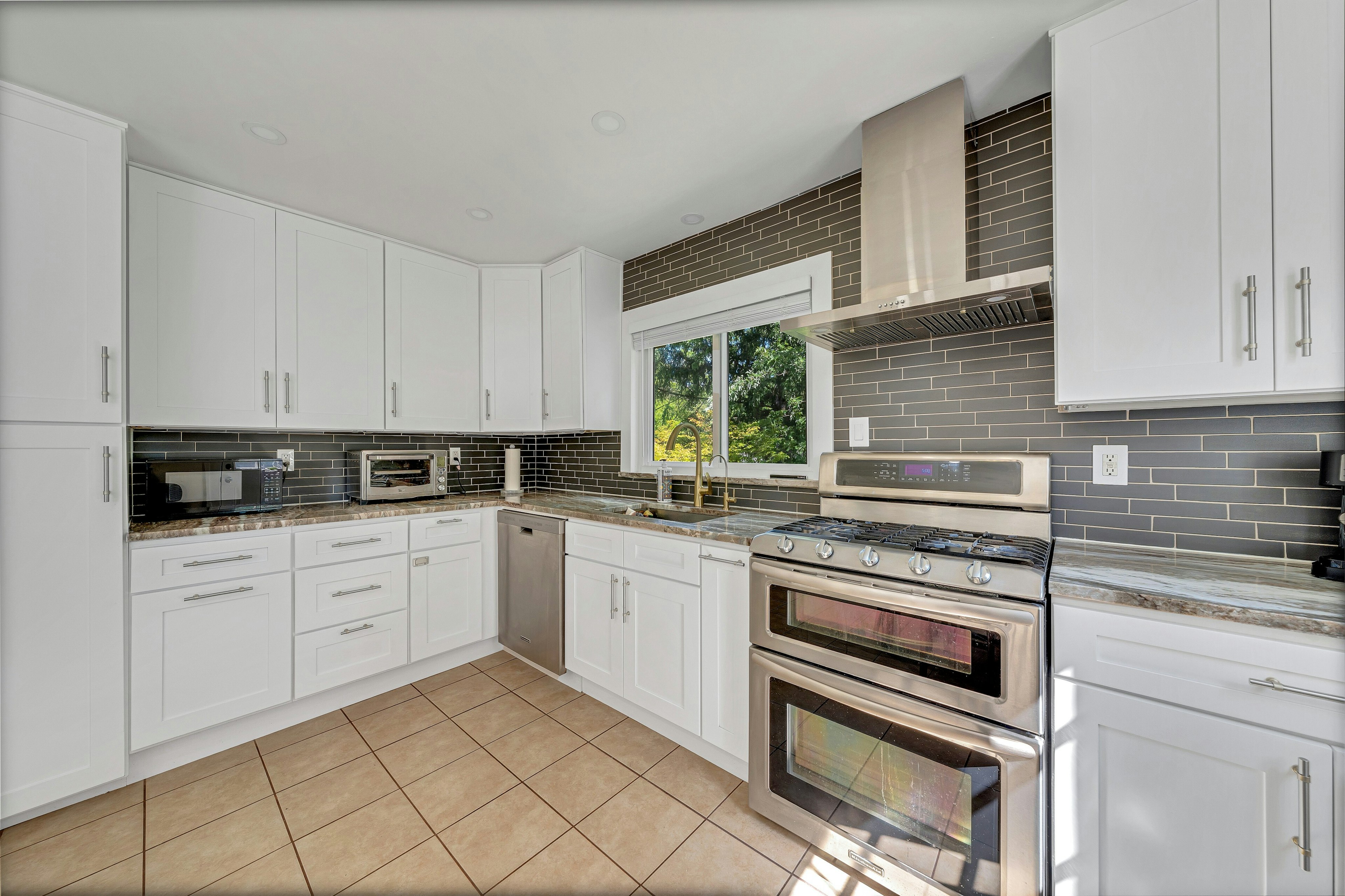  812 Sterling Street, Plainfield, NJ 07062 - 物件實景