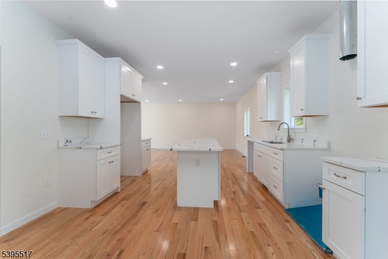 Washington Boro, New Jersey, 07882, United States, 4 Bedrooms Bedrooms, ,3 BathroomsBathrooms,Residential,For Sale,1988222