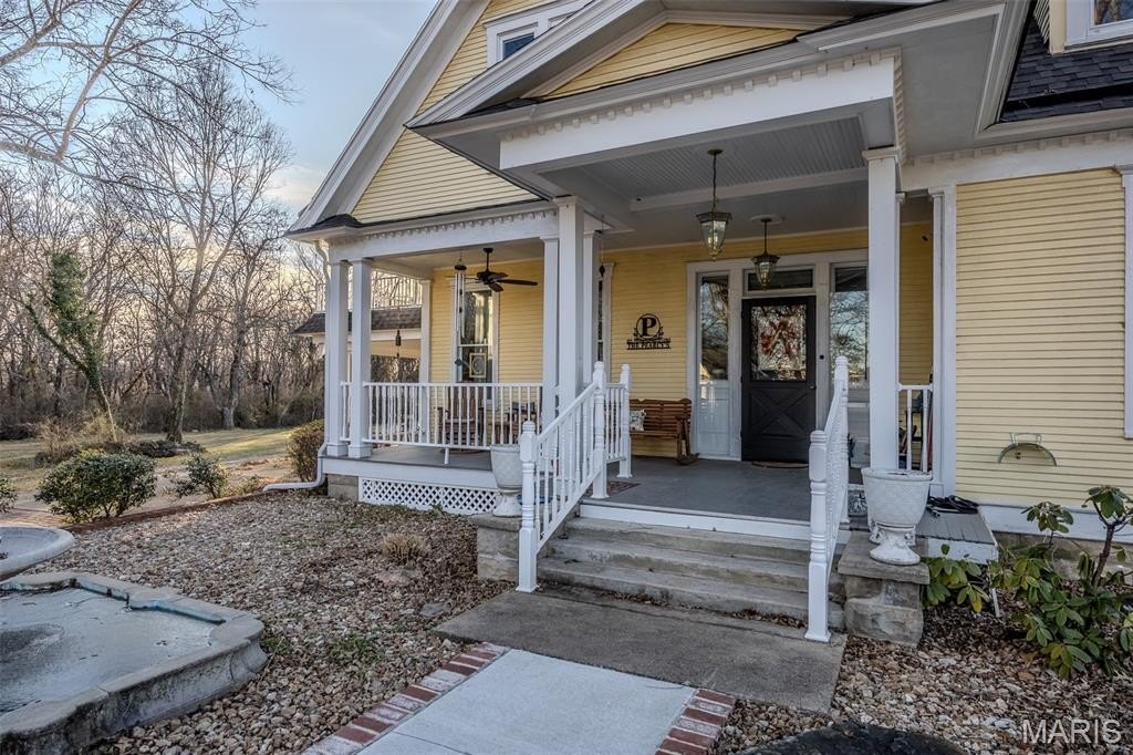 Lebanon, Missouri, 65536, United States, 3 Bedrooms Bedrooms, ,4 BathroomsBathrooms,Residential,For Sale,2017638