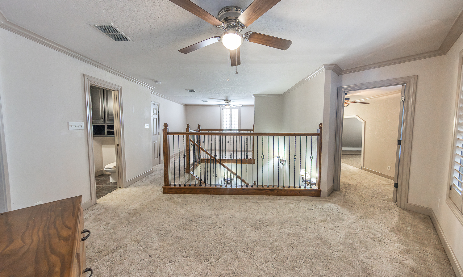 Lubbock, Texas, 79424, United States, 4 Bedrooms Bedrooms, ,5 BathroomsBathrooms,Residential,For Sale,1934203