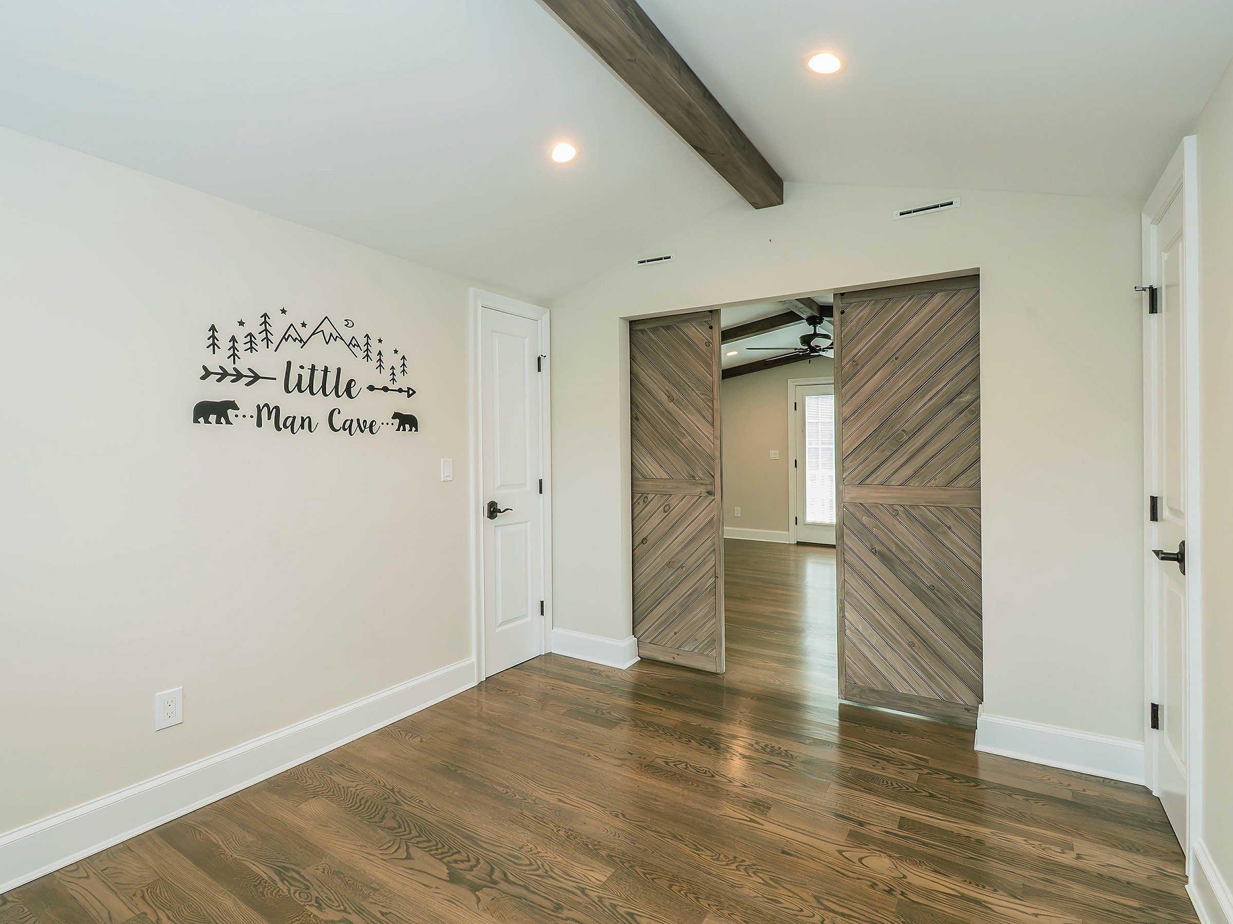  5 Central Avenue, Glen Cove, NY, 11542 - 物件實景