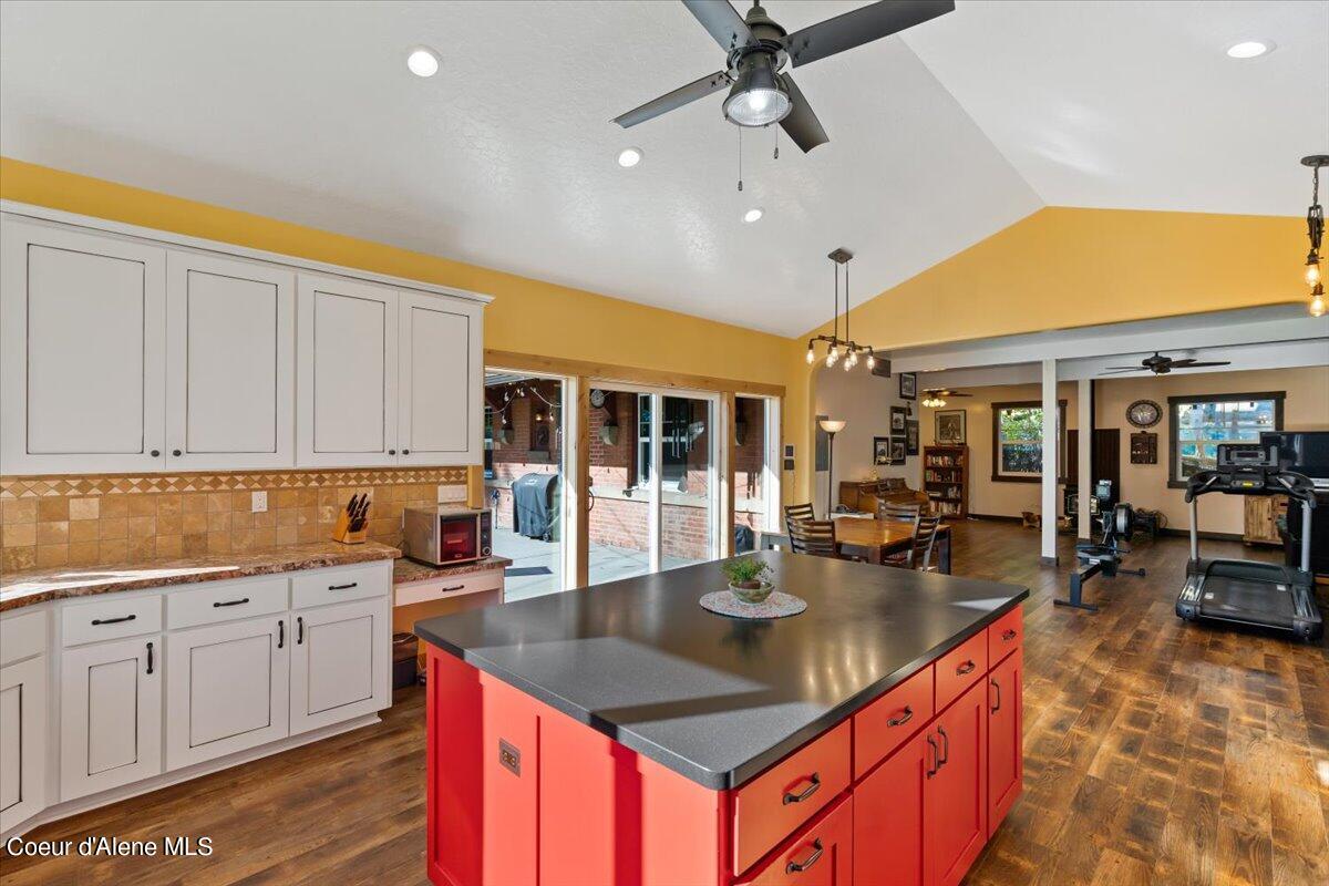 8047 W Post Street, Rathdrum, Idaho, 83858, United States, 3 Bedrooms Bedrooms, ,2 BathroomsBathrooms,Residential,For Sale,8047 W Post Street ,1626600