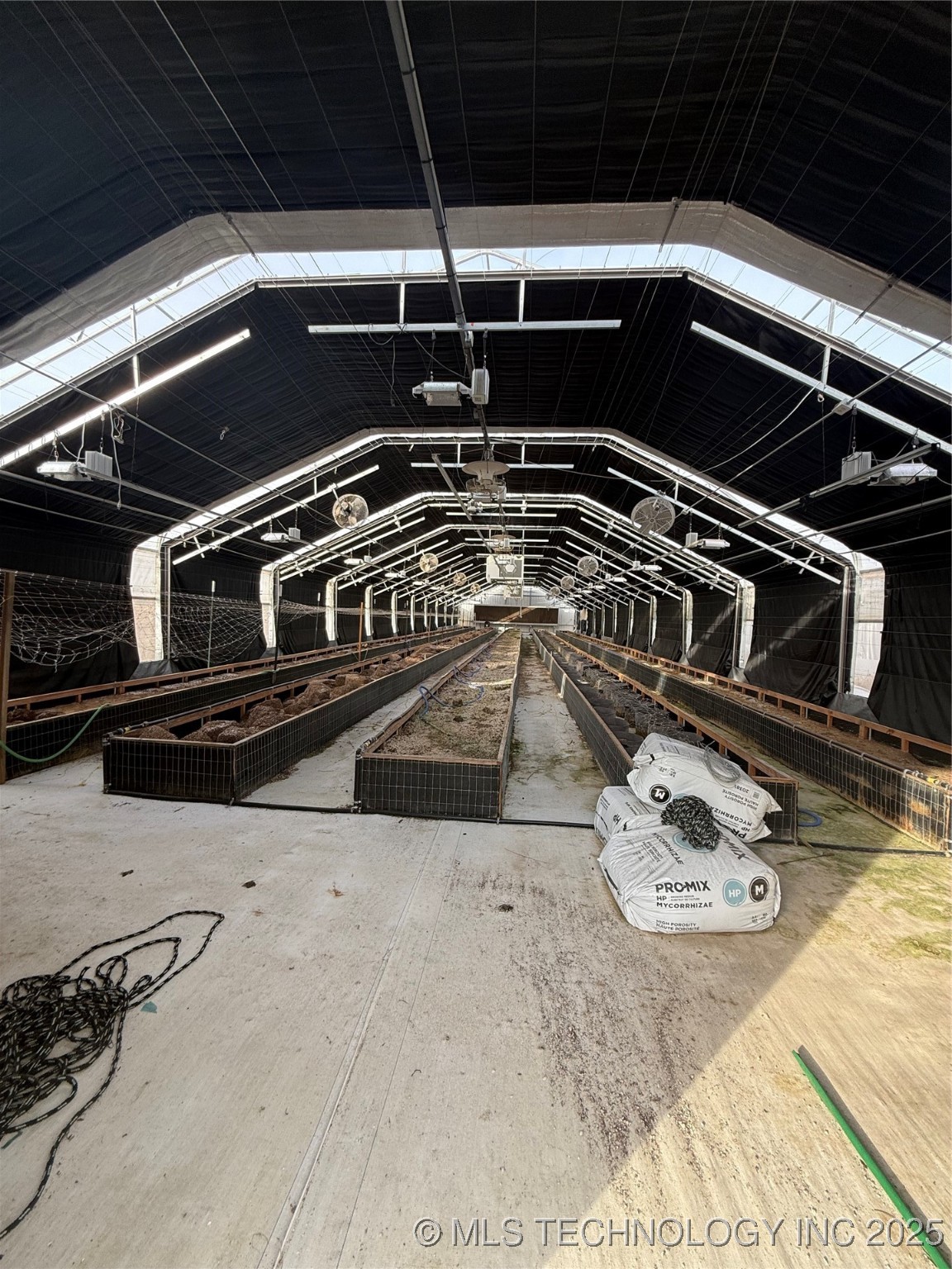 Chelsea, Oklahoma, 74016, United States, 4 Bedrooms Bedrooms, ,2 BathroomsBathrooms,Residential,For Sale,1994539