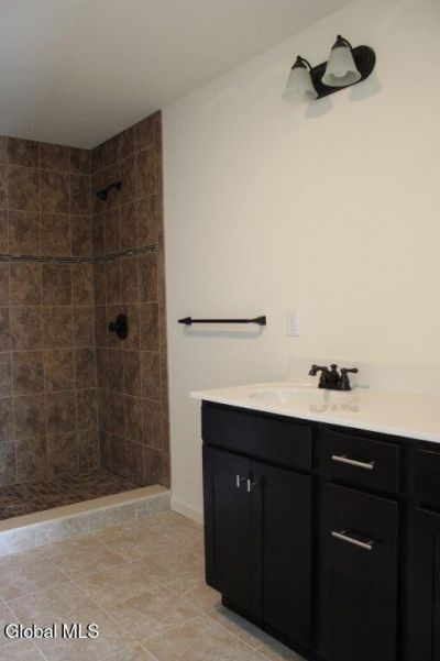 Mechanicville, New York, 12118, United States, 4 Bedrooms Bedrooms, ,3 BathroomsBathrooms,Residential,For Sale,1989044