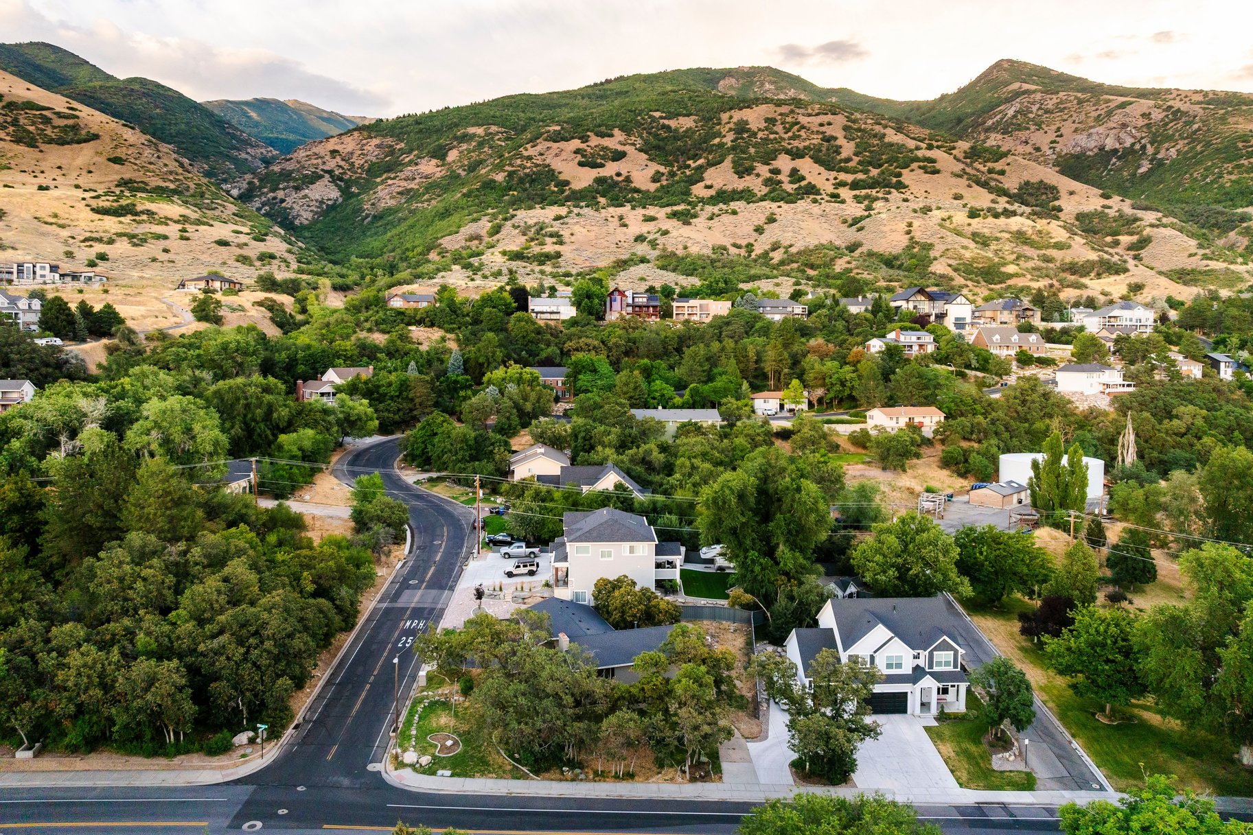  Fully Updated Fruit Heights Bench Home with Wasatch Front Views - 物件實景