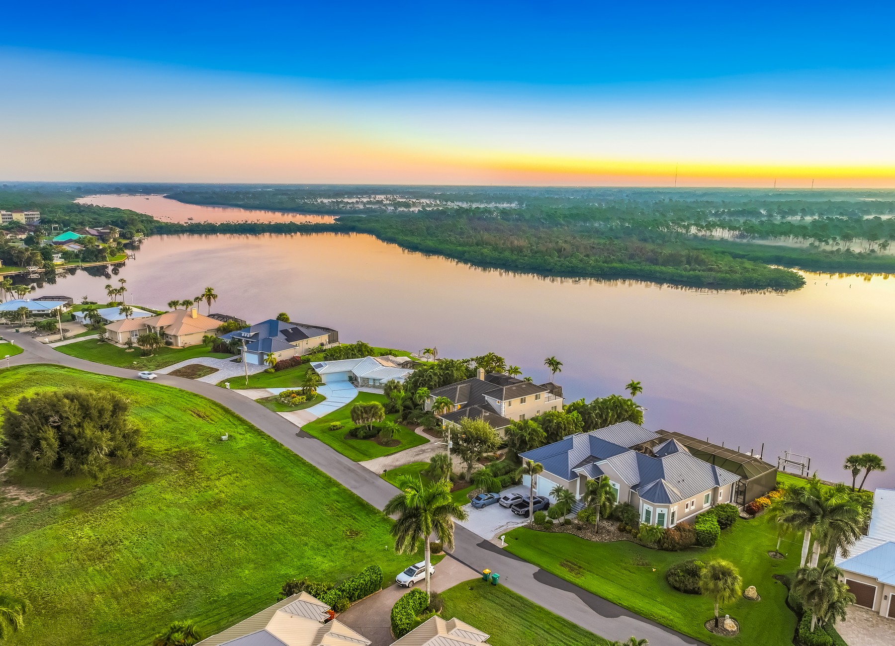  390 Coral Creek Drive - 物件實景