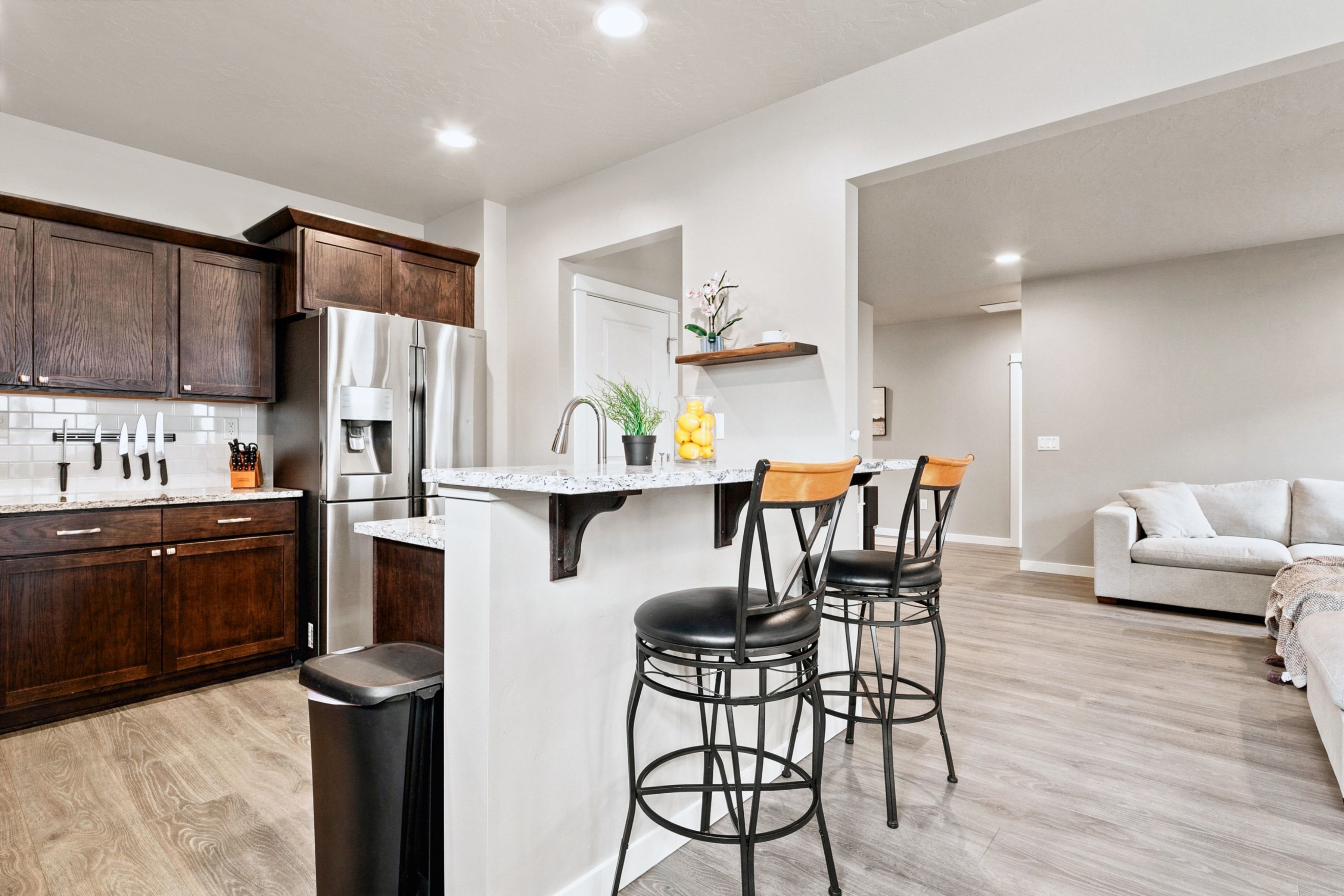  Modern Craftsman Offering Main-Level Primary & RV Parking - 物件實景