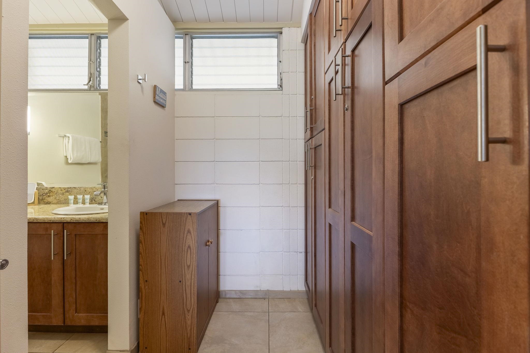 Kihei, Hawaii, 96753, United States, 2 Bedrooms Bedrooms, ,2 BathroomsBathrooms,Residential,For Sale,1993192