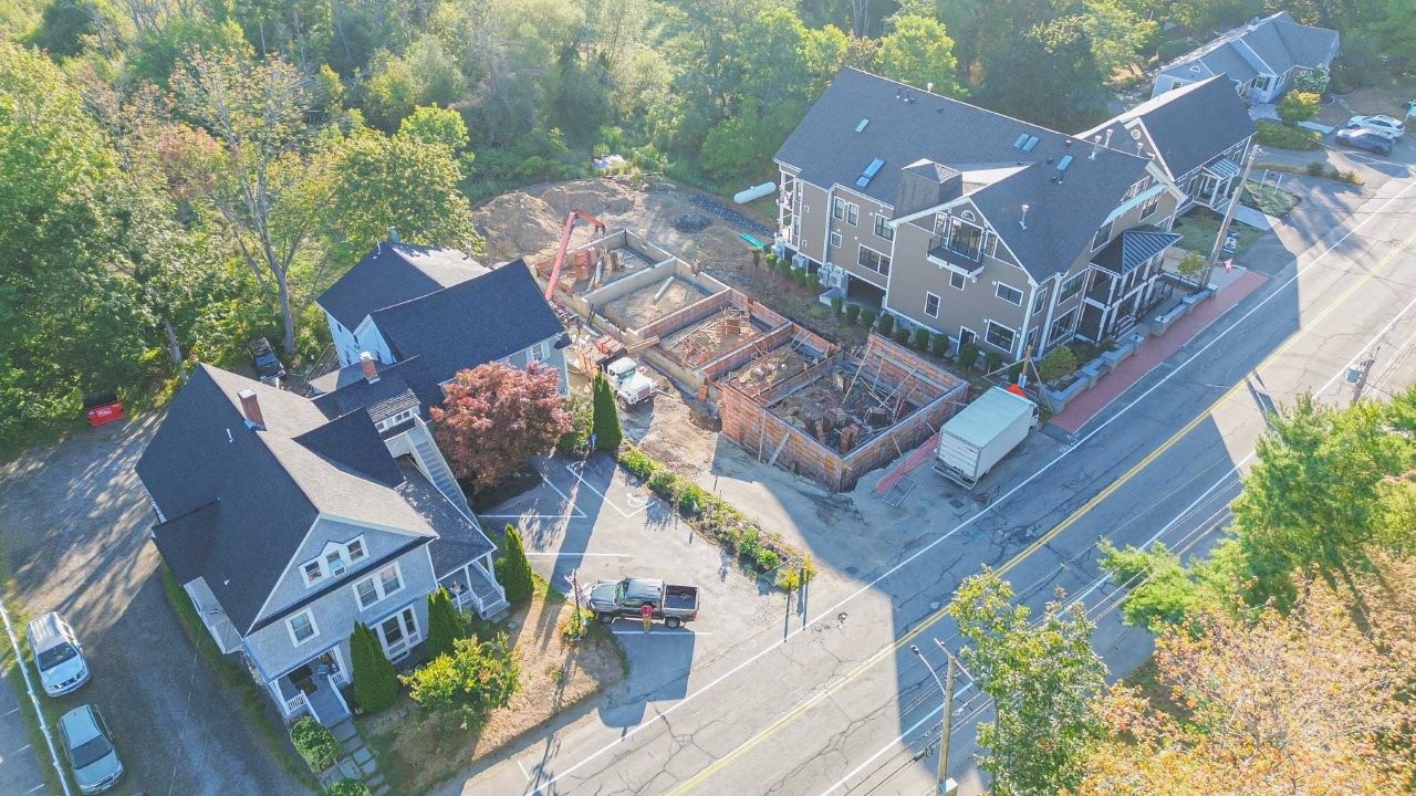 York, Maine, 03909, United States, 2 Bedrooms Bedrooms, ,3 BathroomsBathrooms,Residential,For Sale,2002021