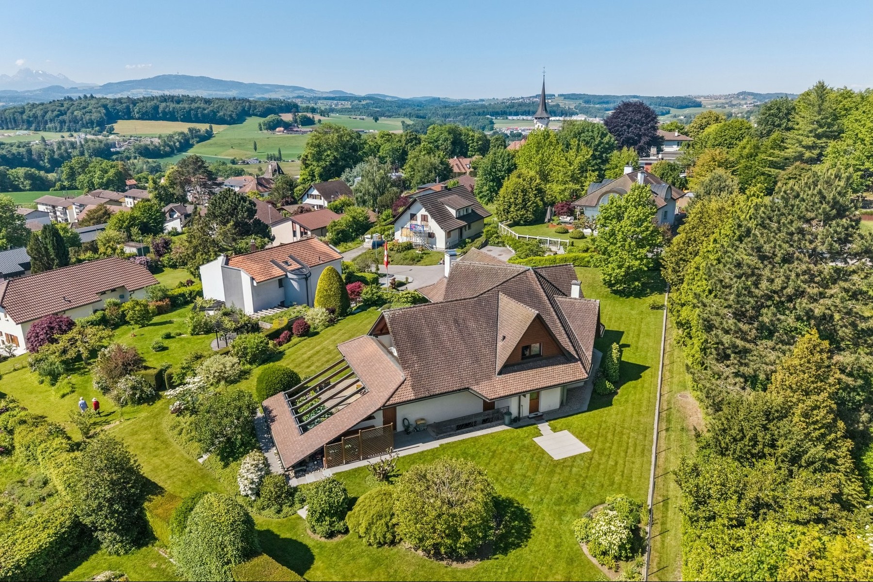  Elegant, luxury villa in a sought-after neighborhood in Villars-sur-Glâne - 物件實景