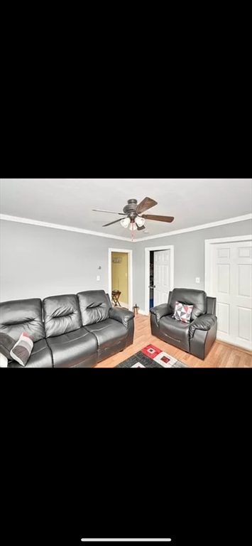 252 Somerset Ave, Taunton, Massachusetts, 02780, United States, 4 Bedrooms Bedrooms, ,2 BathroomsBathrooms,Residential,For Sale,252 Somerset Ave,1494405