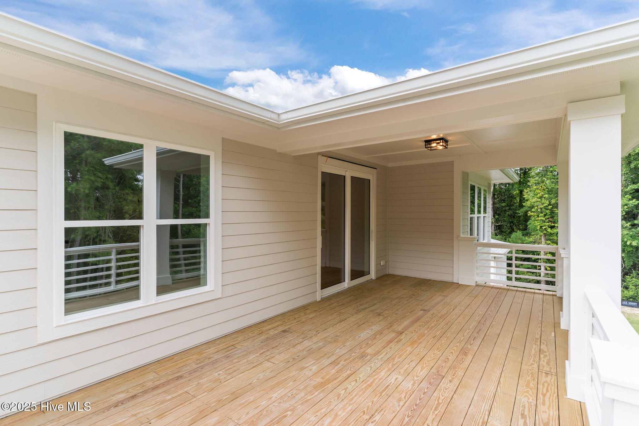 Wilmington, North Carolina, 28411, United States, 4 Bedrooms Bedrooms, ,4 BathroomsBathrooms,Residential,For Sale,2008550