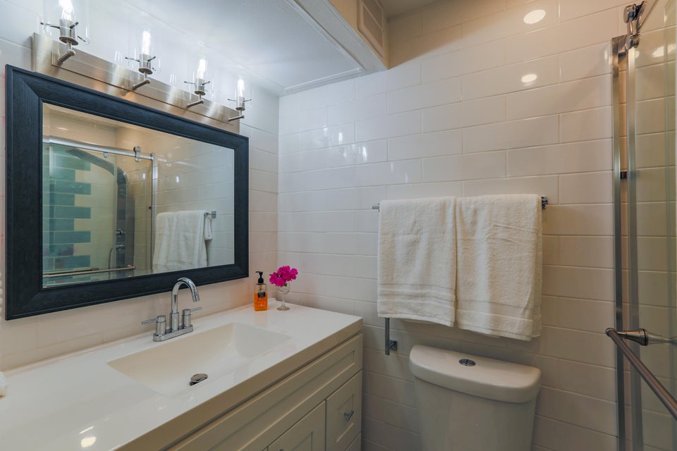 St. Croix, VI, 00820, VI, 4 Bedrooms Bedrooms, ,4 BathroomsBathrooms,Residential,For Sale,1690842