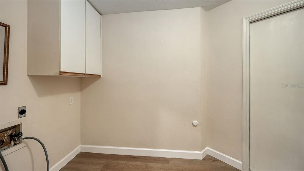 Sarasota, Florida, 34238, United States, 2 Bedrooms Bedrooms, ,2 BathroomsBathrooms,Residential,For Sale,1989499